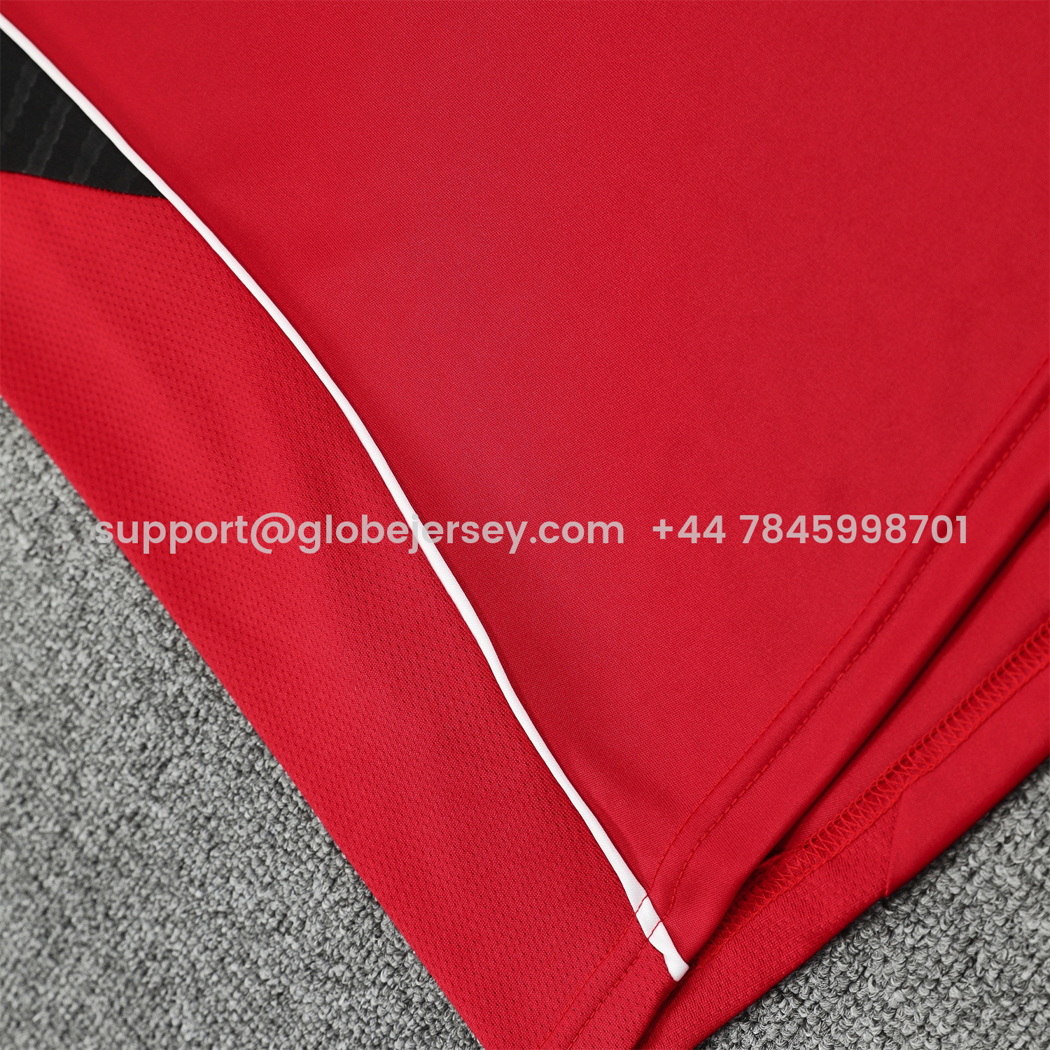 GlobeJersey-Manchester United 25-26 Vest Training Set - Pure Red Vest & Black Shorts
