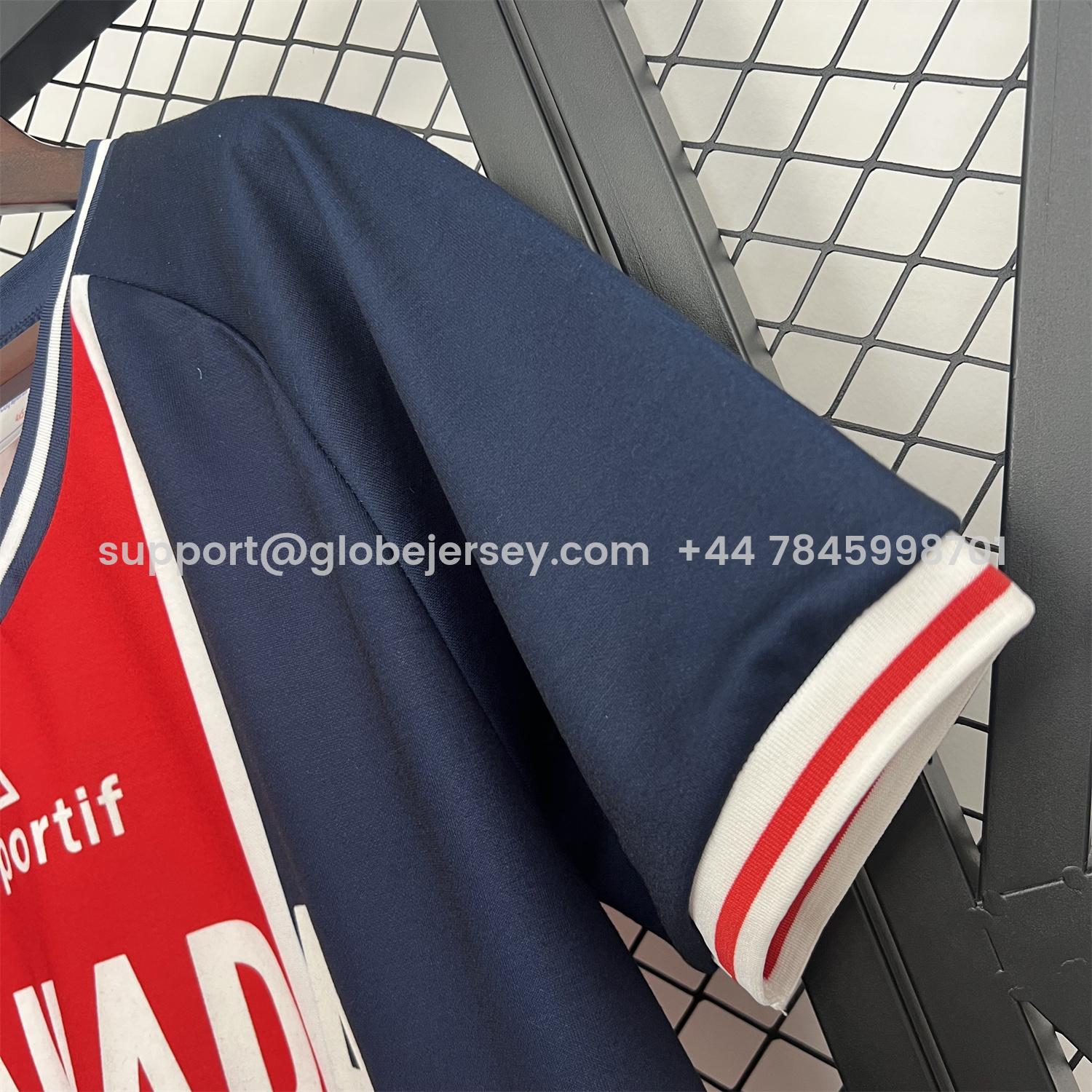 GlobeJersey-Retro Paris Saint-Germain PSG 1974 Home Jersey