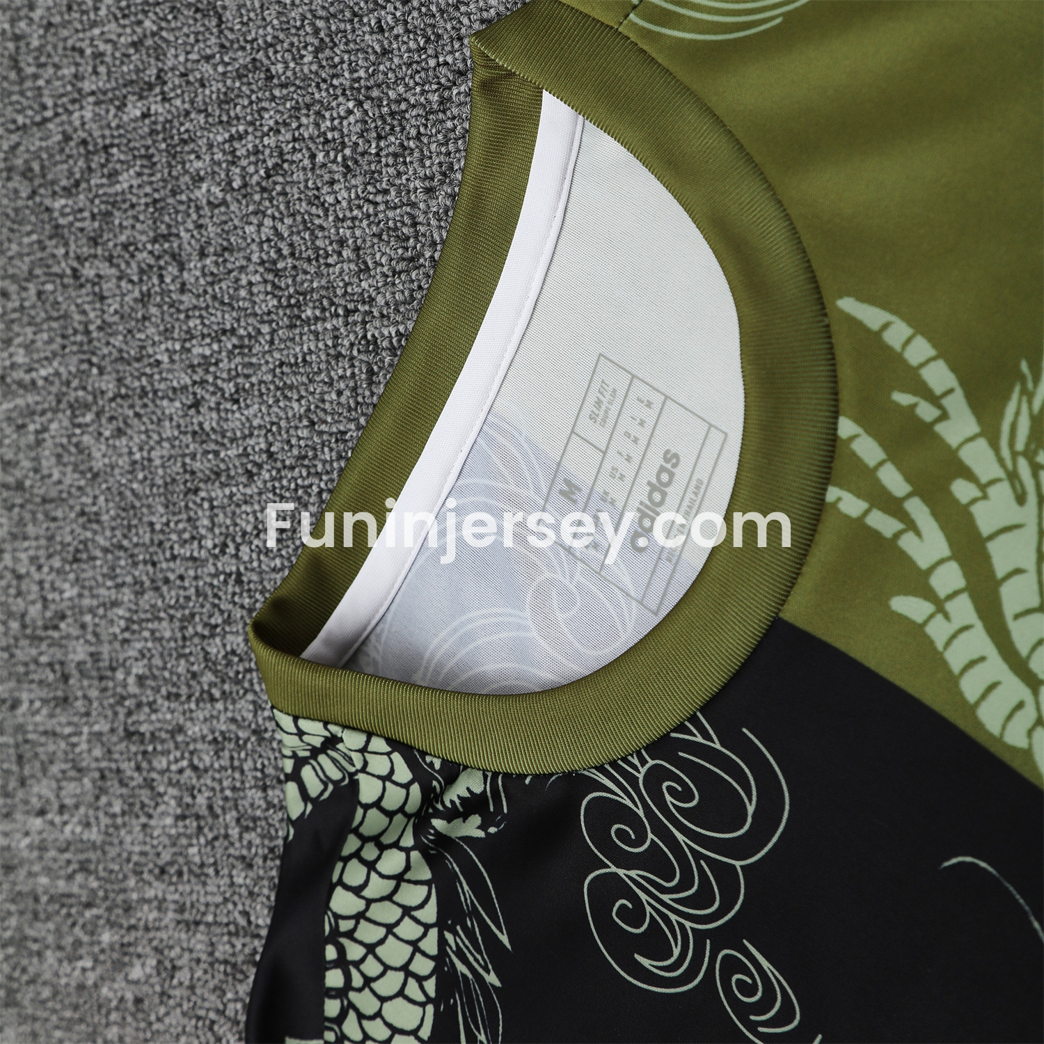 Funinjersey-Real Madrid 25-26 Short-Sleeve Training Set - Green-Black Dragon Top & Black-White Shorts