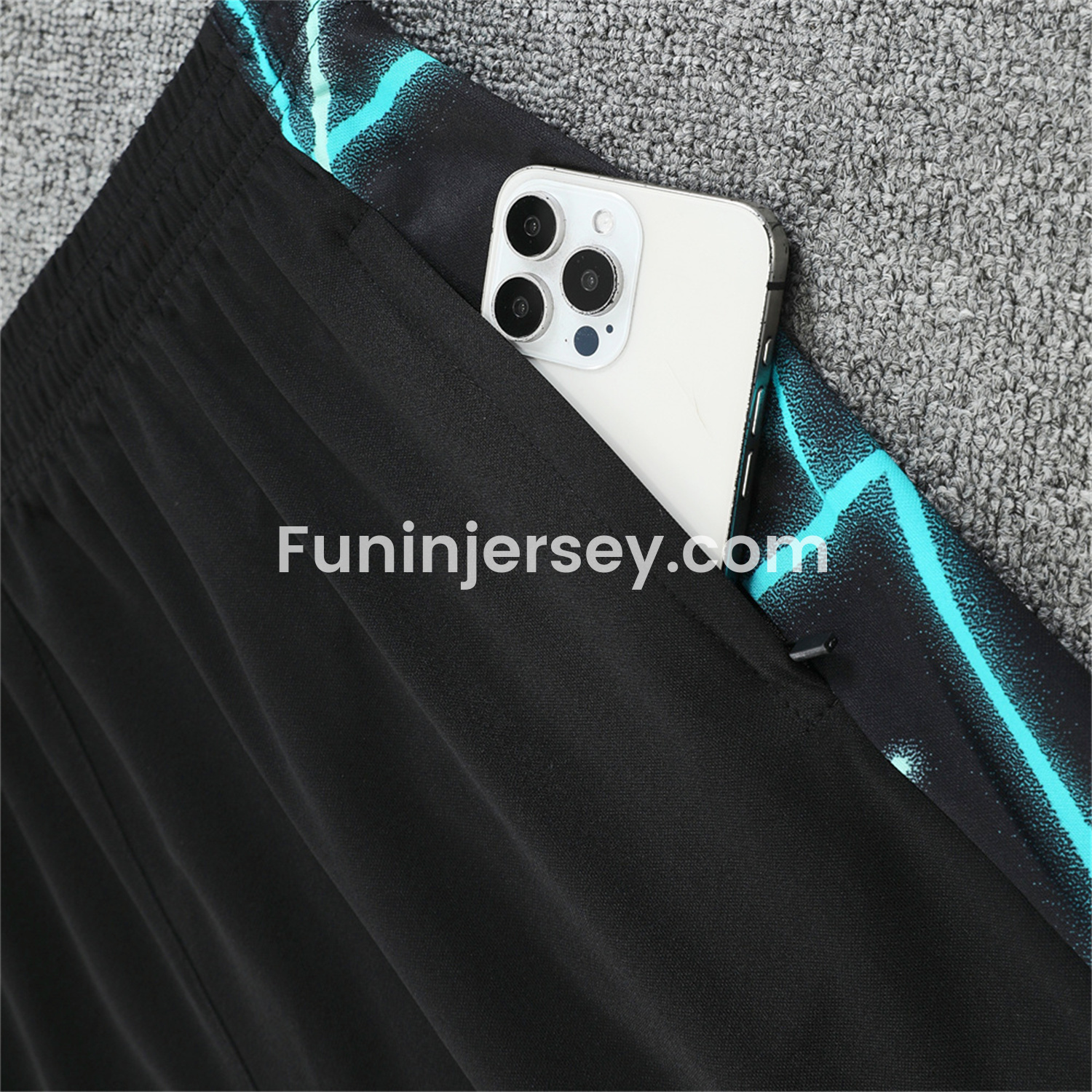 Funinjersey-Inter Milan 25-26 Short-Sleeve Training Set - Blue Fluorescent Rays Black Top & Black Shorts