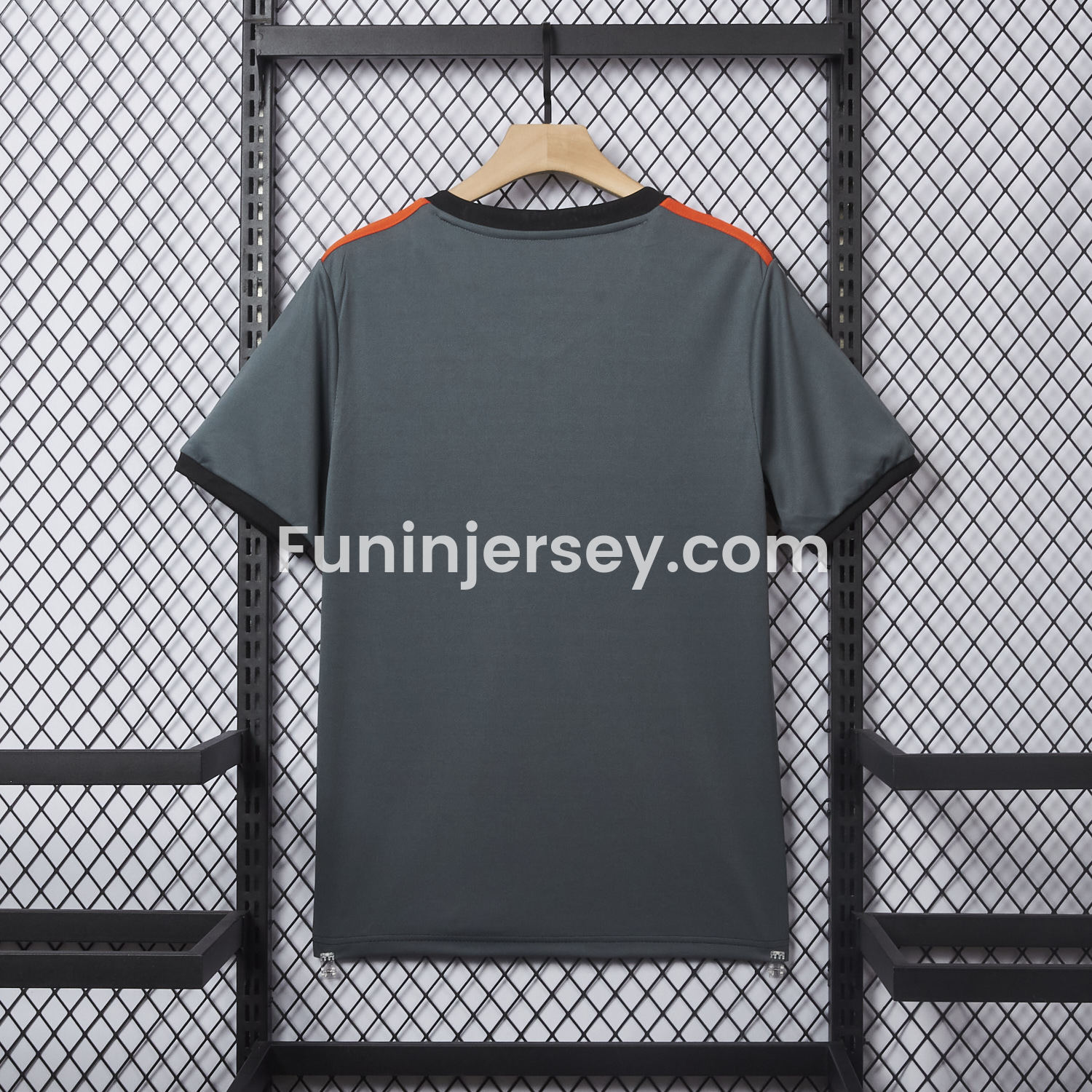 Funinjersey-Retro Bayern Munich 2016-17 Away Jersey