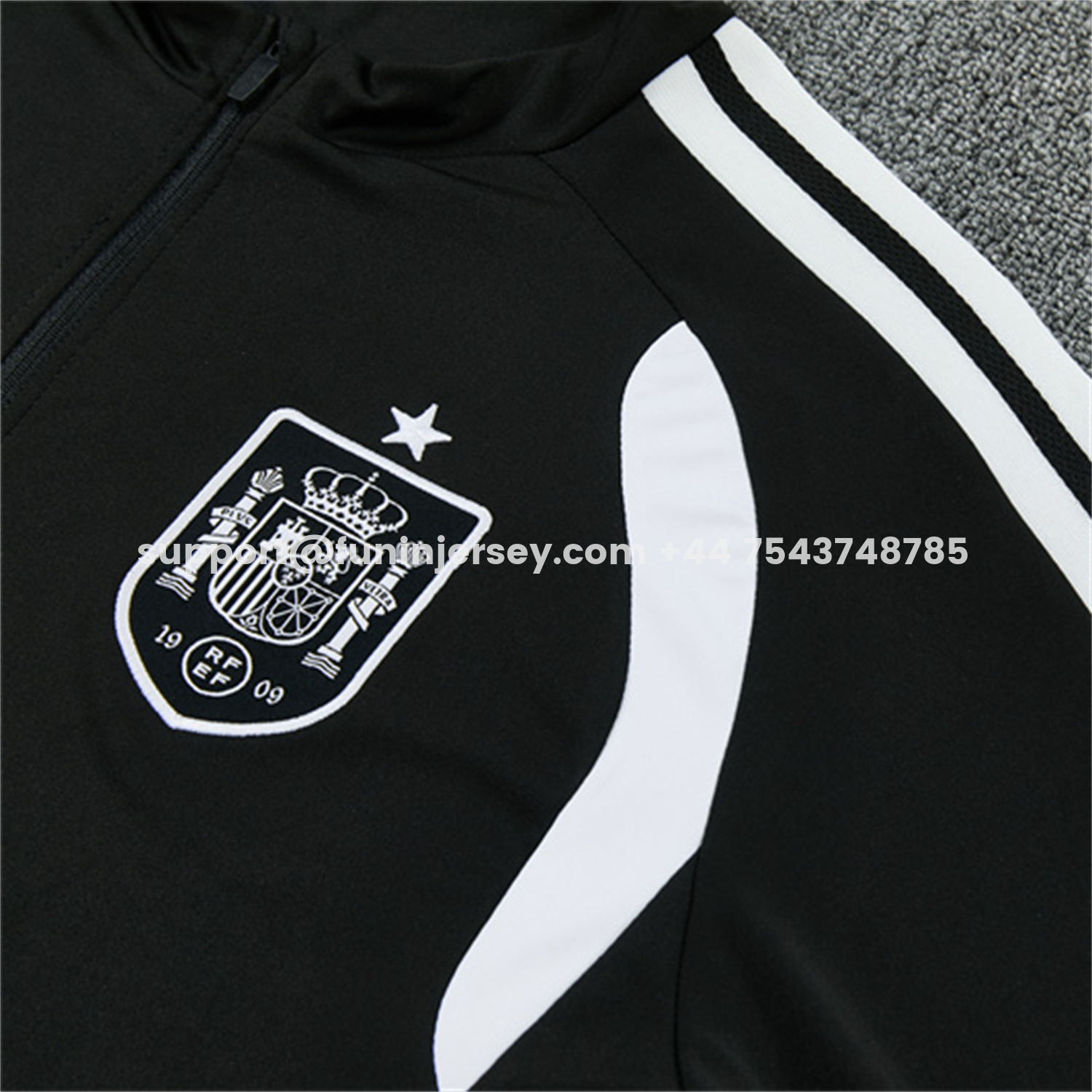 Funinjersey-Spain 2026 Long Sleeve Training Set - Black Top & Black Pants