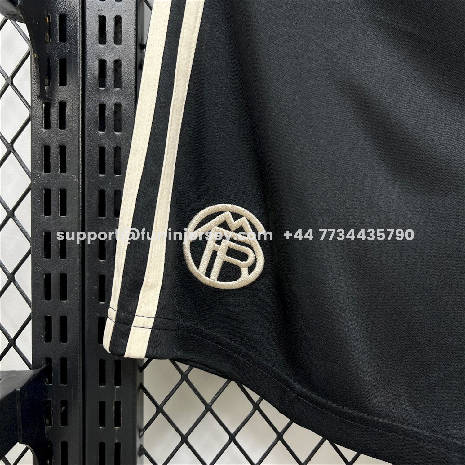 Funinjersey-Bayern Munich 25-26 Third Black Shorts - Fans Version