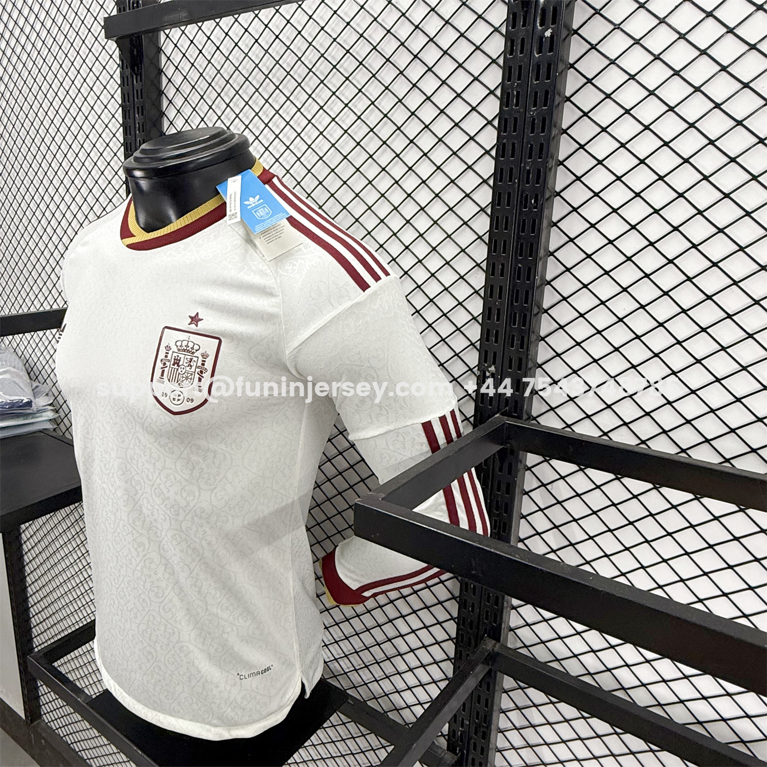 Funinjersey-Spain 2026 Away Long Sleeves Jersey - Player Version