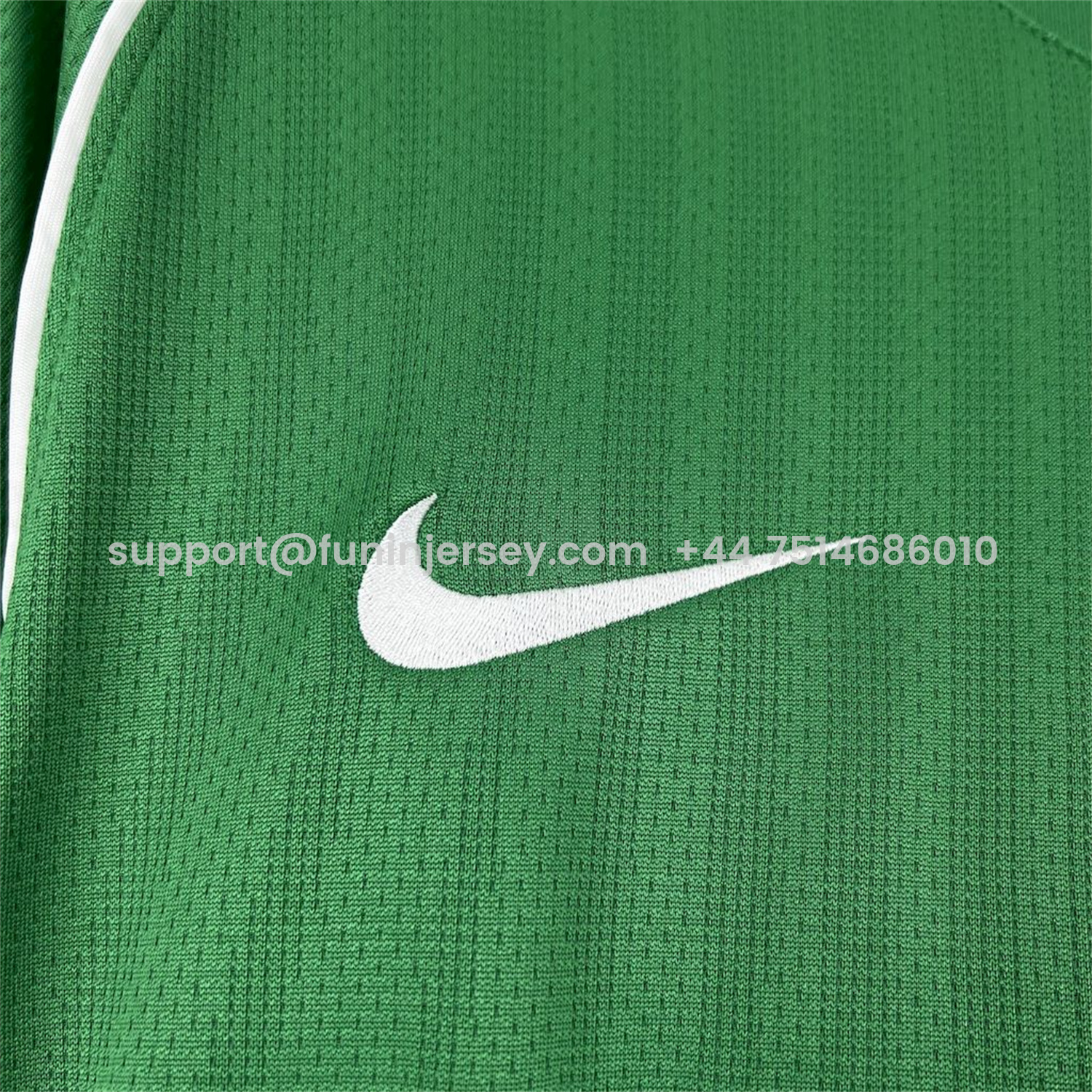 Funinjersey-Retro Manchester United 2007-08 Green Goalkeeper Long Sleeves Jersey