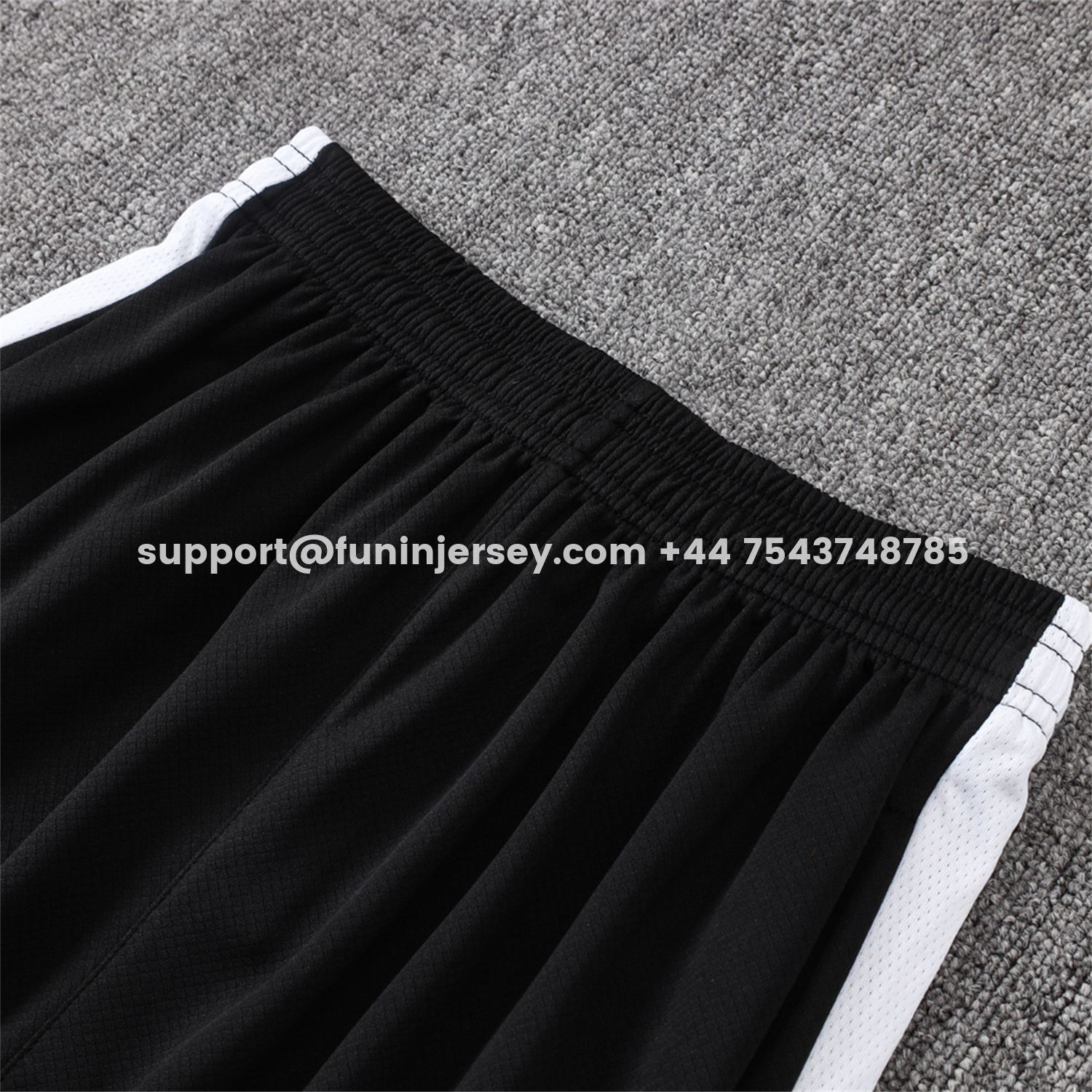 Funinjersey-Paris Saint-Germain PSG 26-27 Short-Sleeve Training Set - White Border Black Top & Shorts