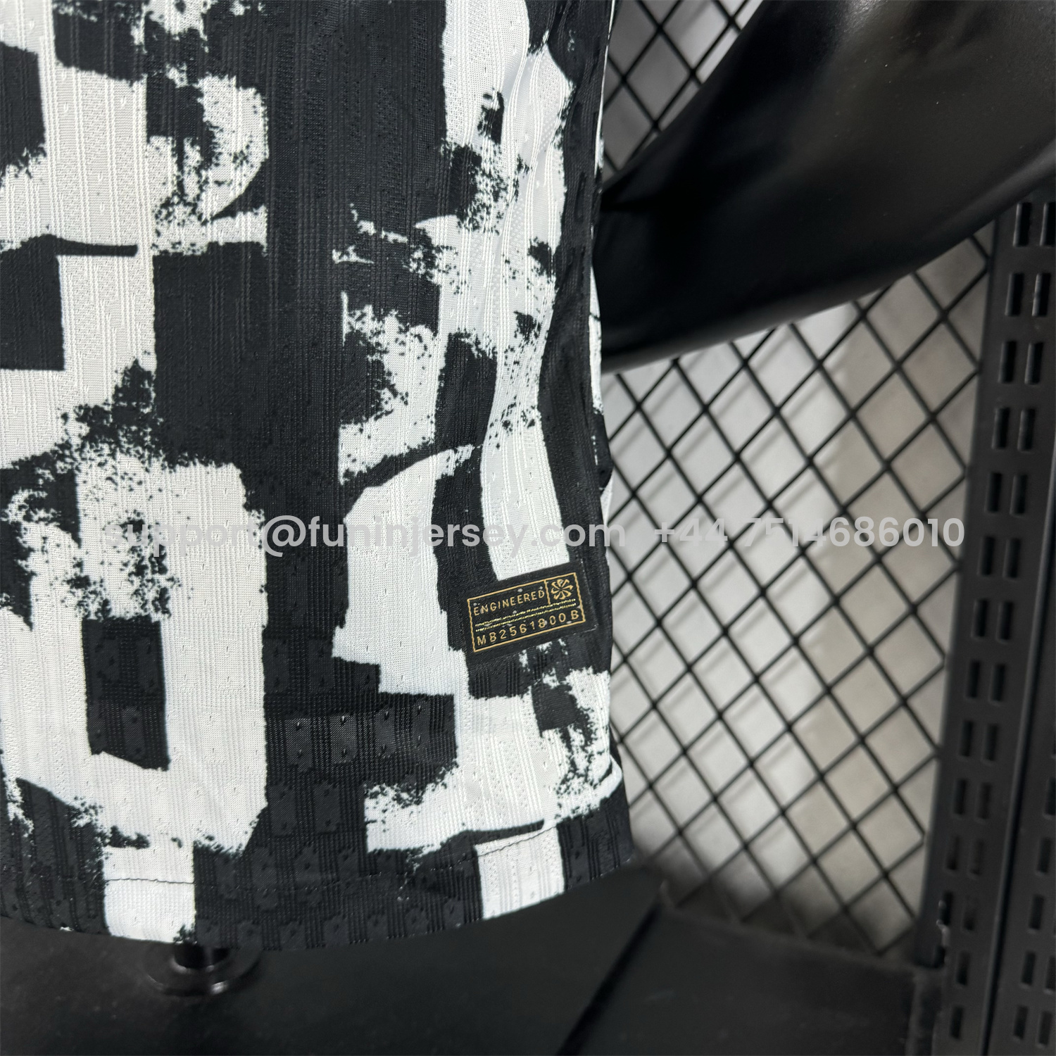 Funinjersey-Barcelona 25-26 Unsponsored White & Black Letters Special Jersey - Player Version