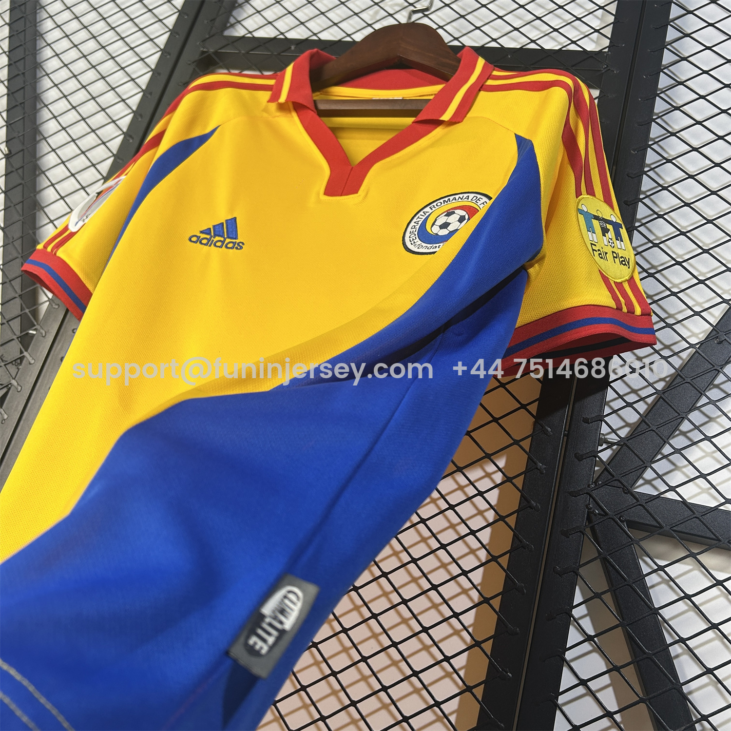 Funinjersey-Retro Romania 2000 Home Jersey