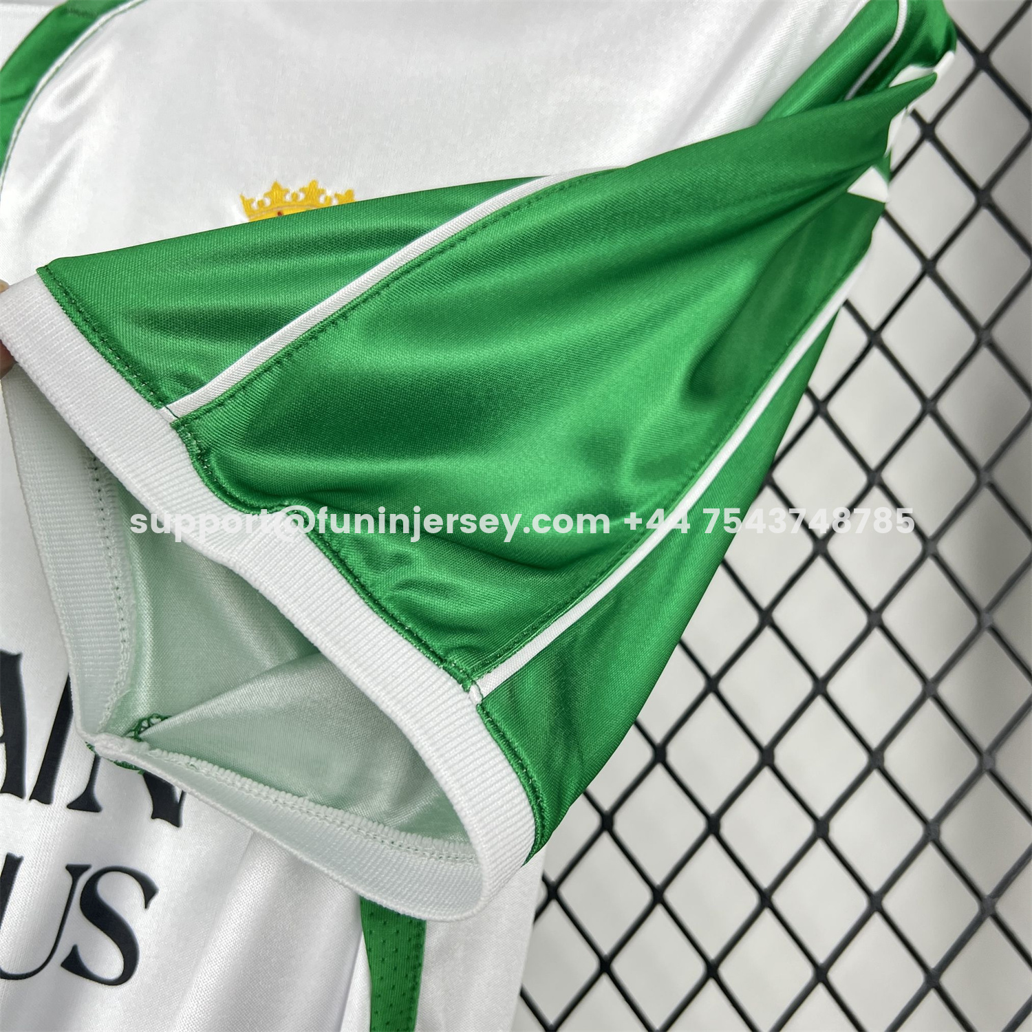 Funinjersey-Cordoba 25-26 Retro Style Green And White Half Jersey - Fans Version