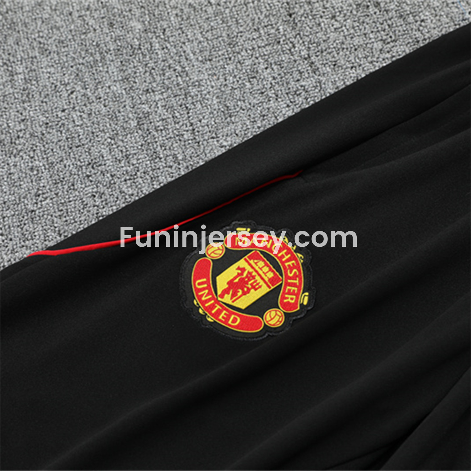 Funinjersey-Manchester United 25-26 Long Sleeves Training Set - Red-Black Top & Black Pants