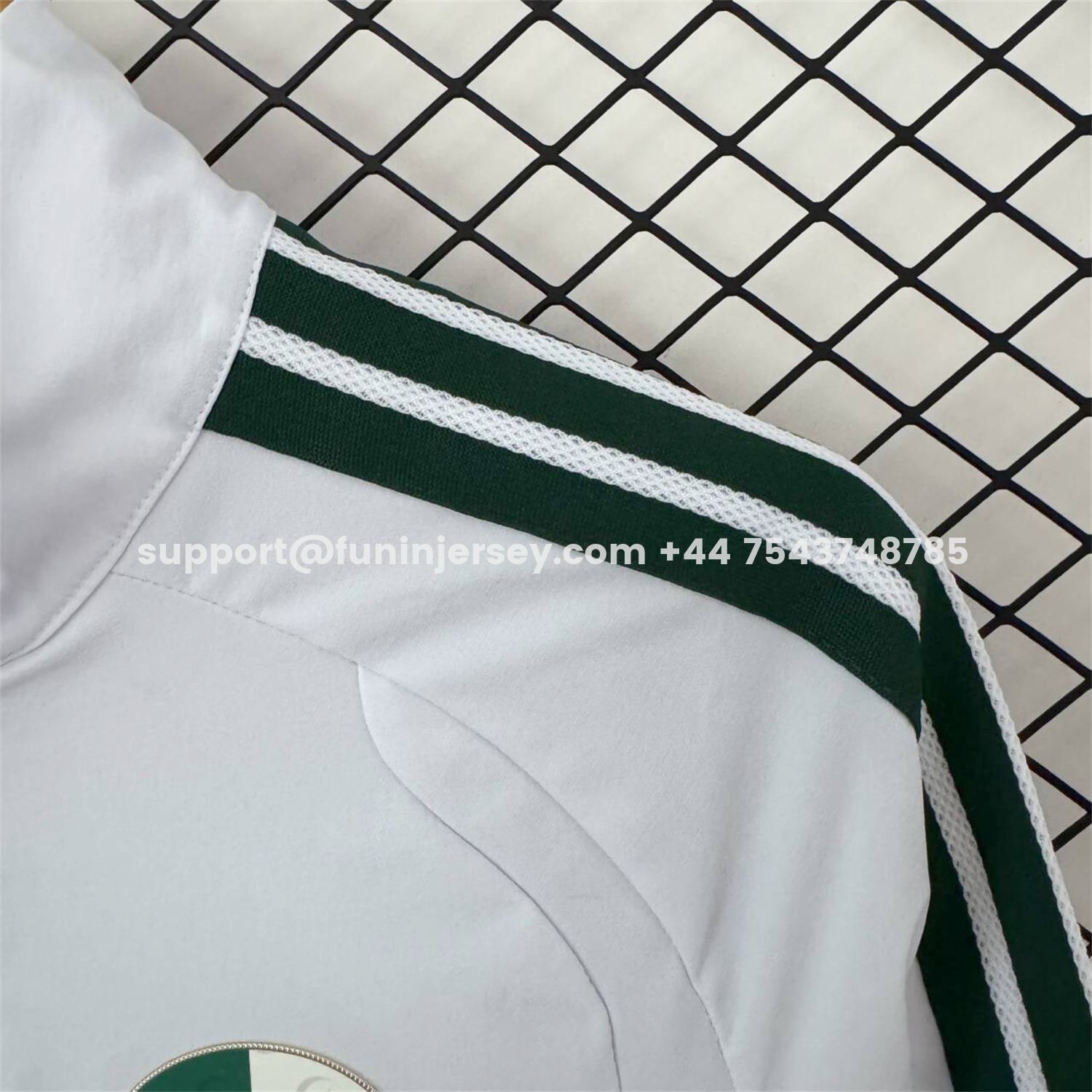 Funinjersey-Algeria 25-26 Windbreaker Training Set - White With Black Top and Pants