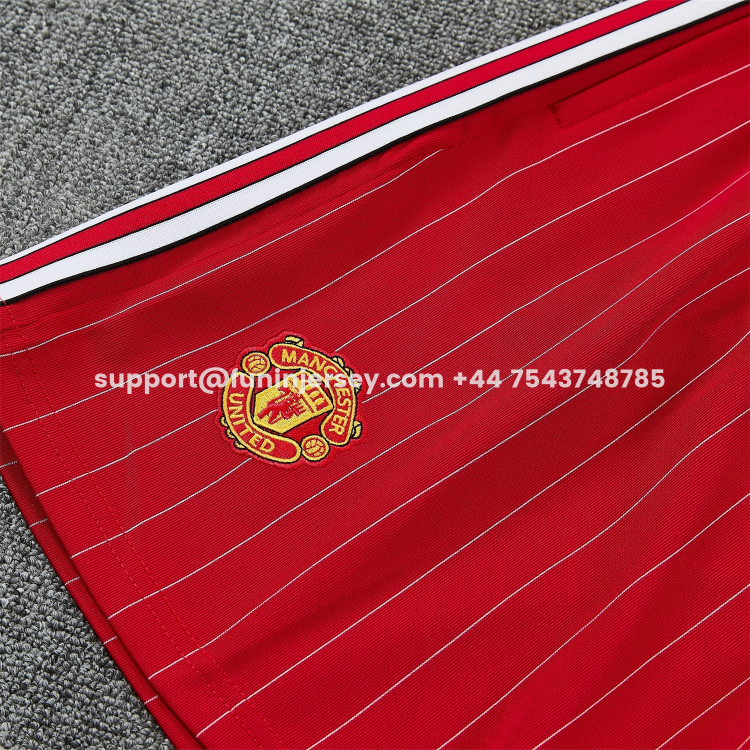 Funinjersey-Manchester United 25-26 Retro Style Vest Training Set - Red With White Stripes Top & Pants