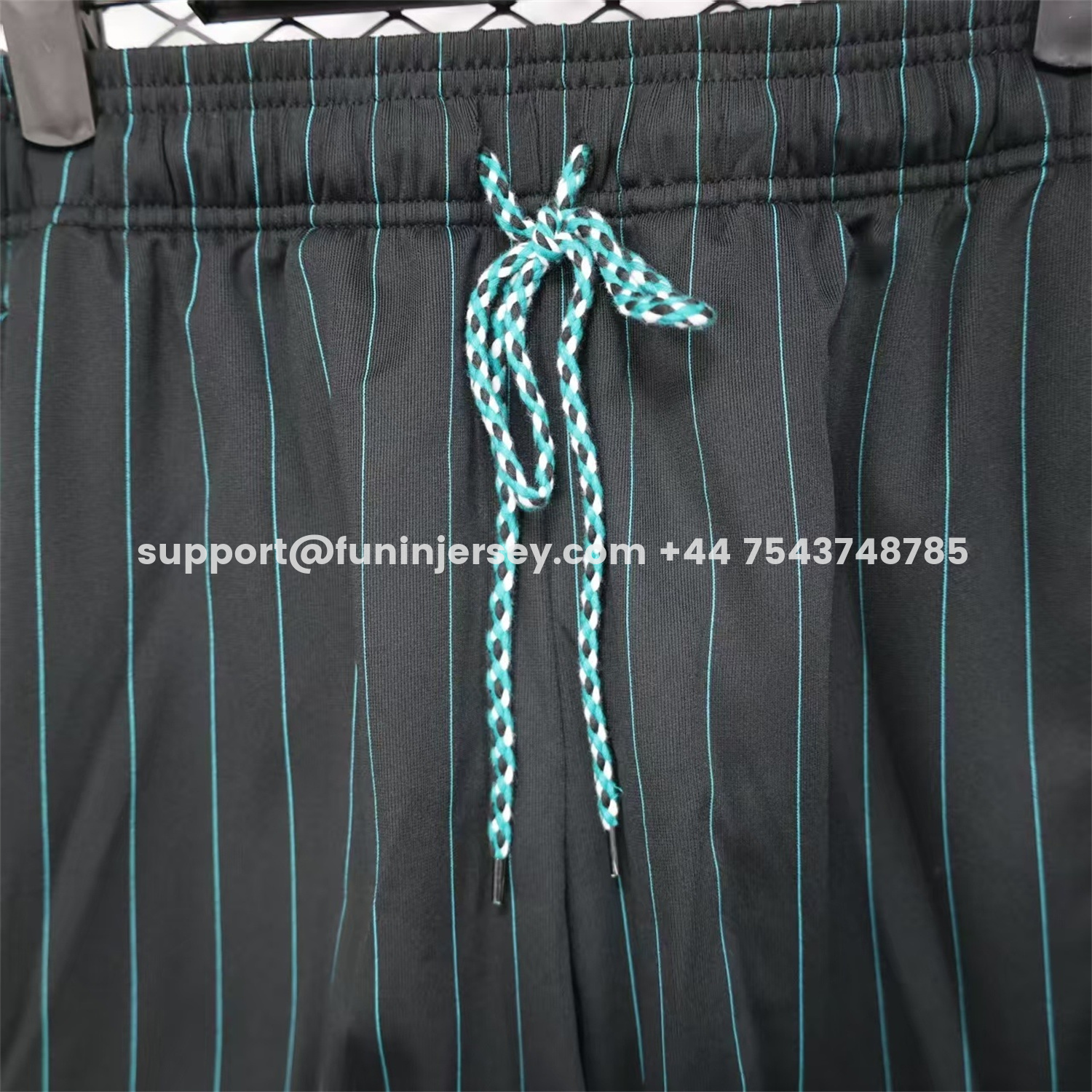 Funinjersey-Liver.pool 25-26 Trefoil Black Travel Shorts - Player Version