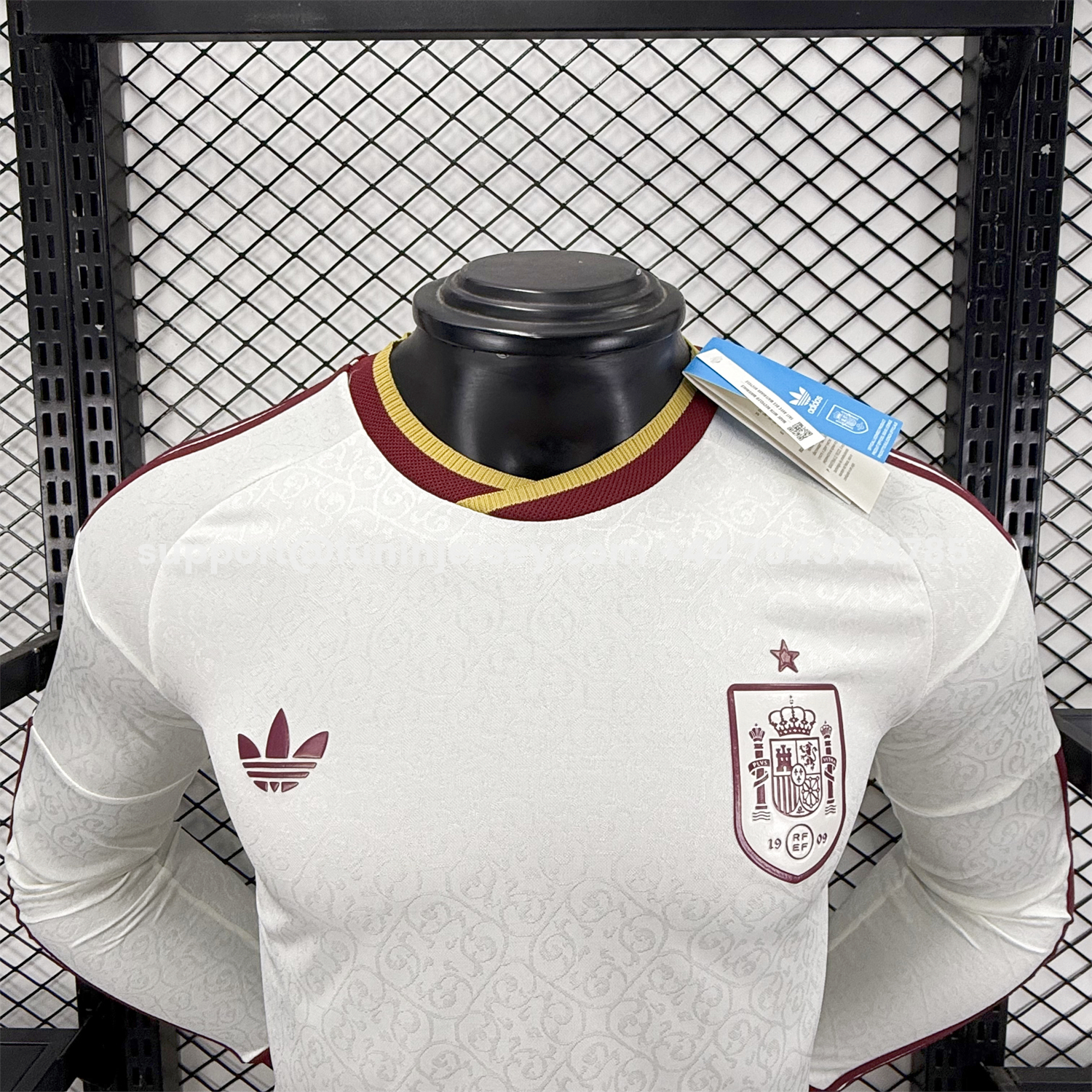 Funinjersey-Spain 2026 Away Long Sleeves Jersey - Player Version