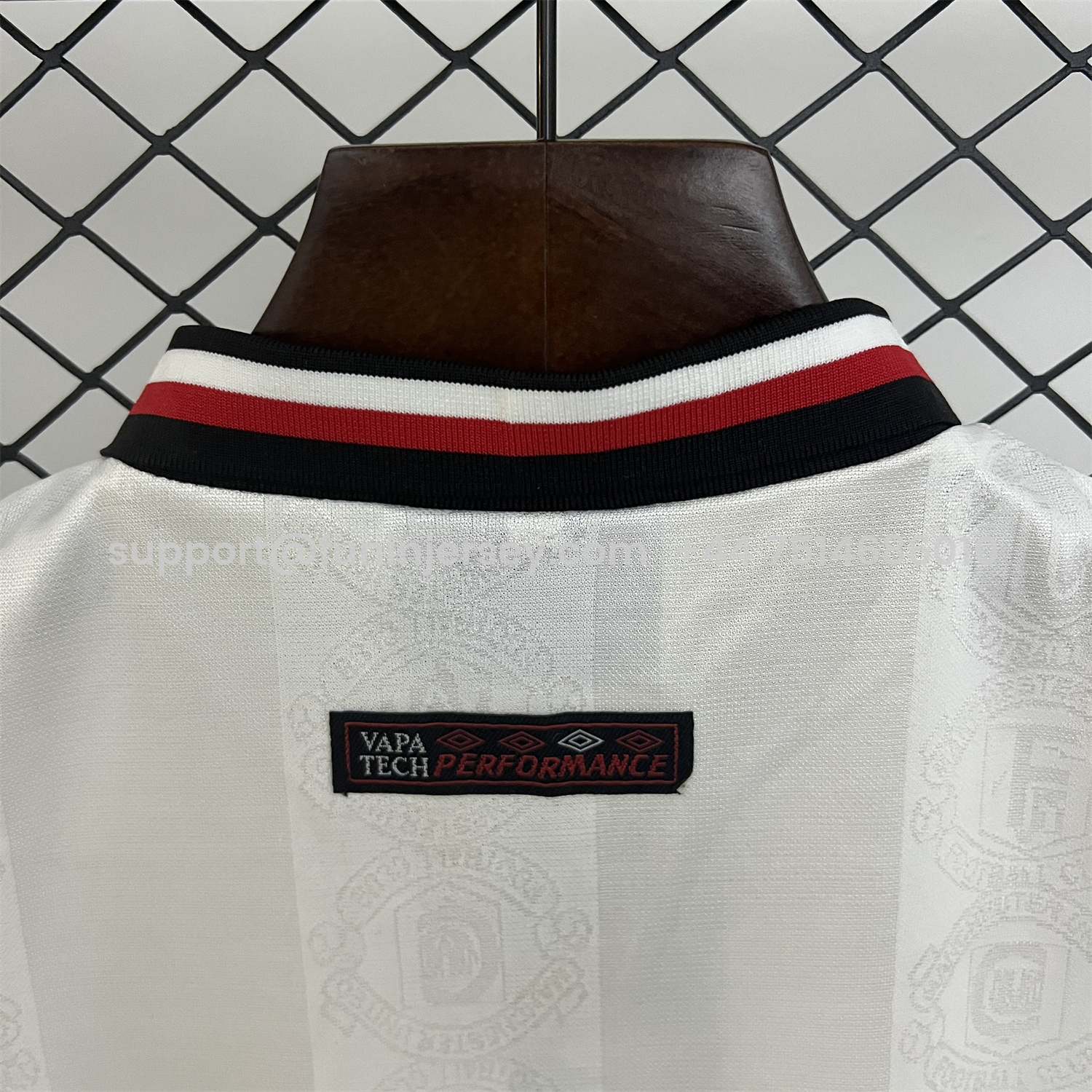 Funinjersey-Retro Manchester United 1997-98 Away Kids Kit