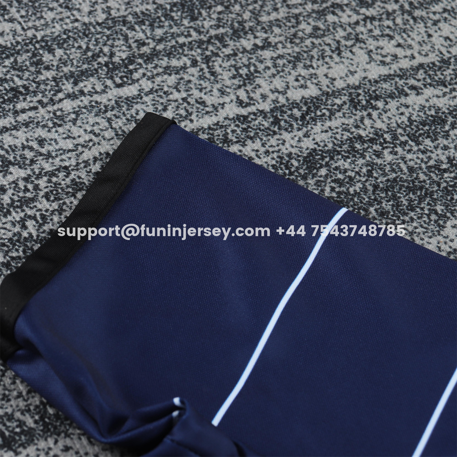 Funinjersey-Retro Manchester United 1999-00 Away Kids Kit