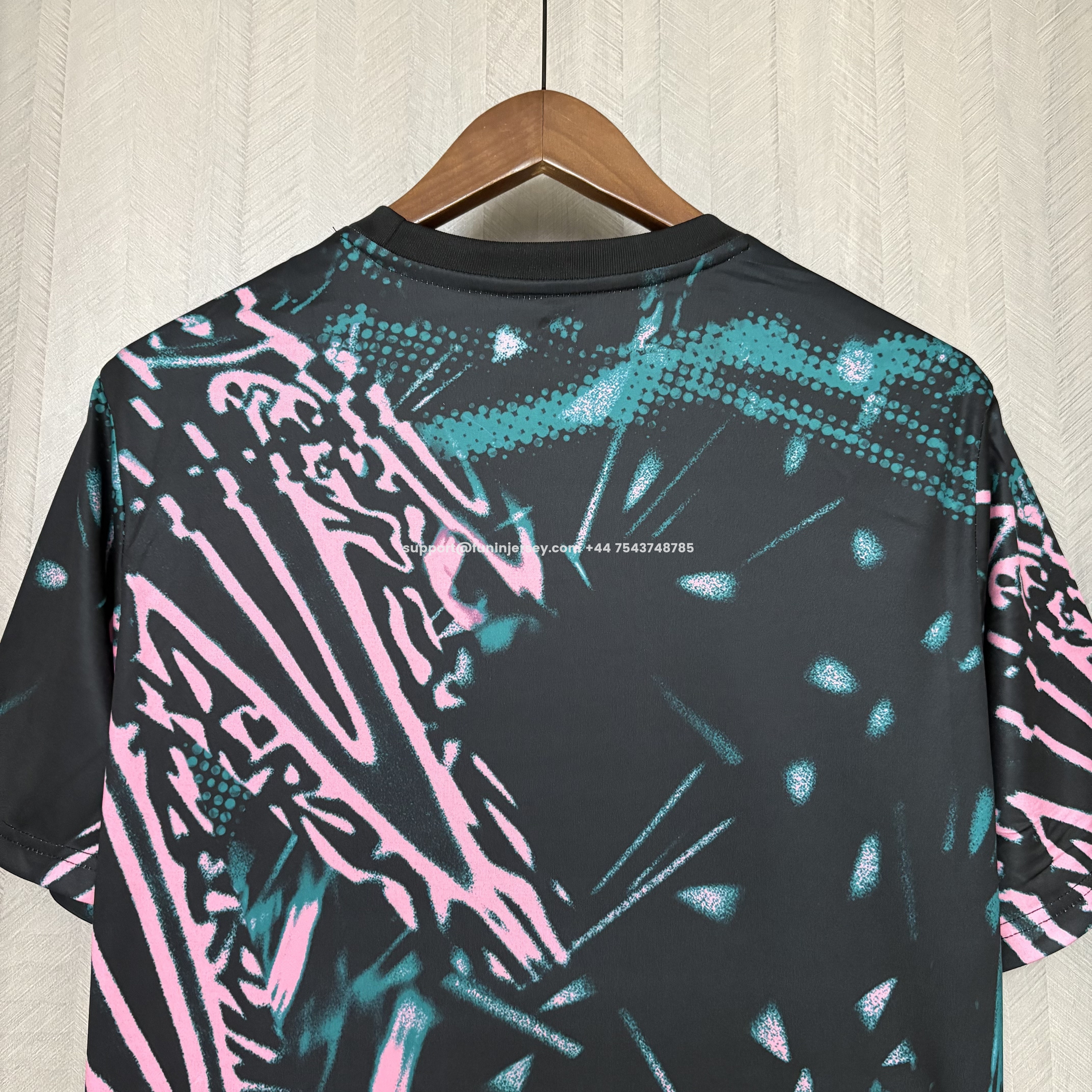 Funinjersey-Liver.pool 25-26 Pre-Match Training Jersey - Fans Version