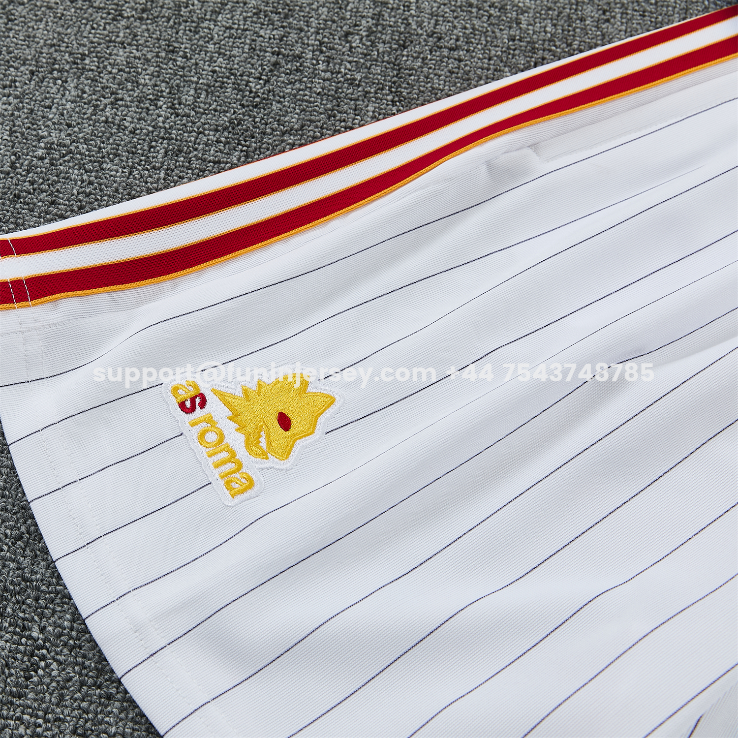 Funinjersey-Roma 25-26 Retro Style Vest Training Set - White With Red Details Top & Pants