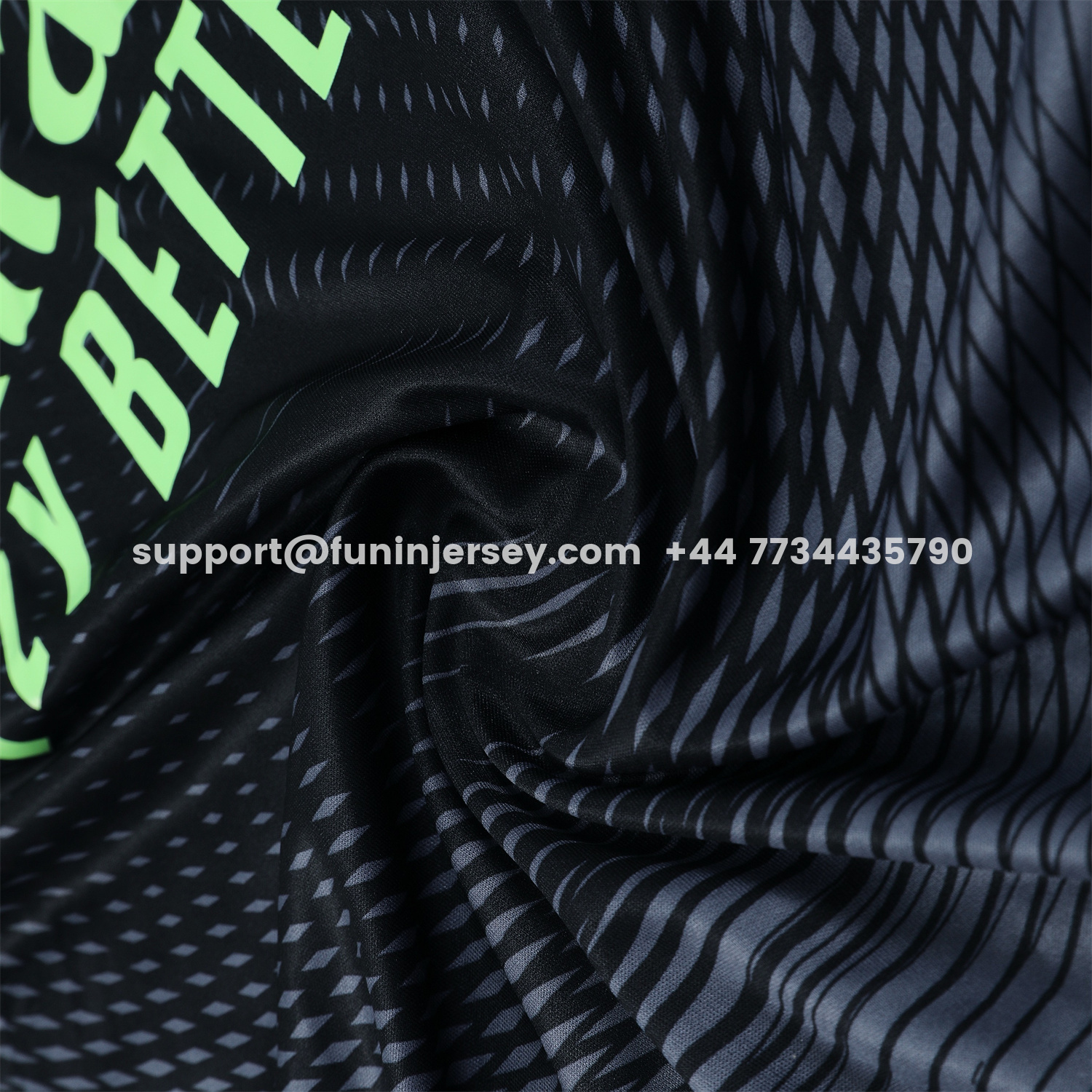 Funinjersey-Real Madrid 25-26 Long-Sleeve Training Set - Deep Gray Top & Gray Shorts