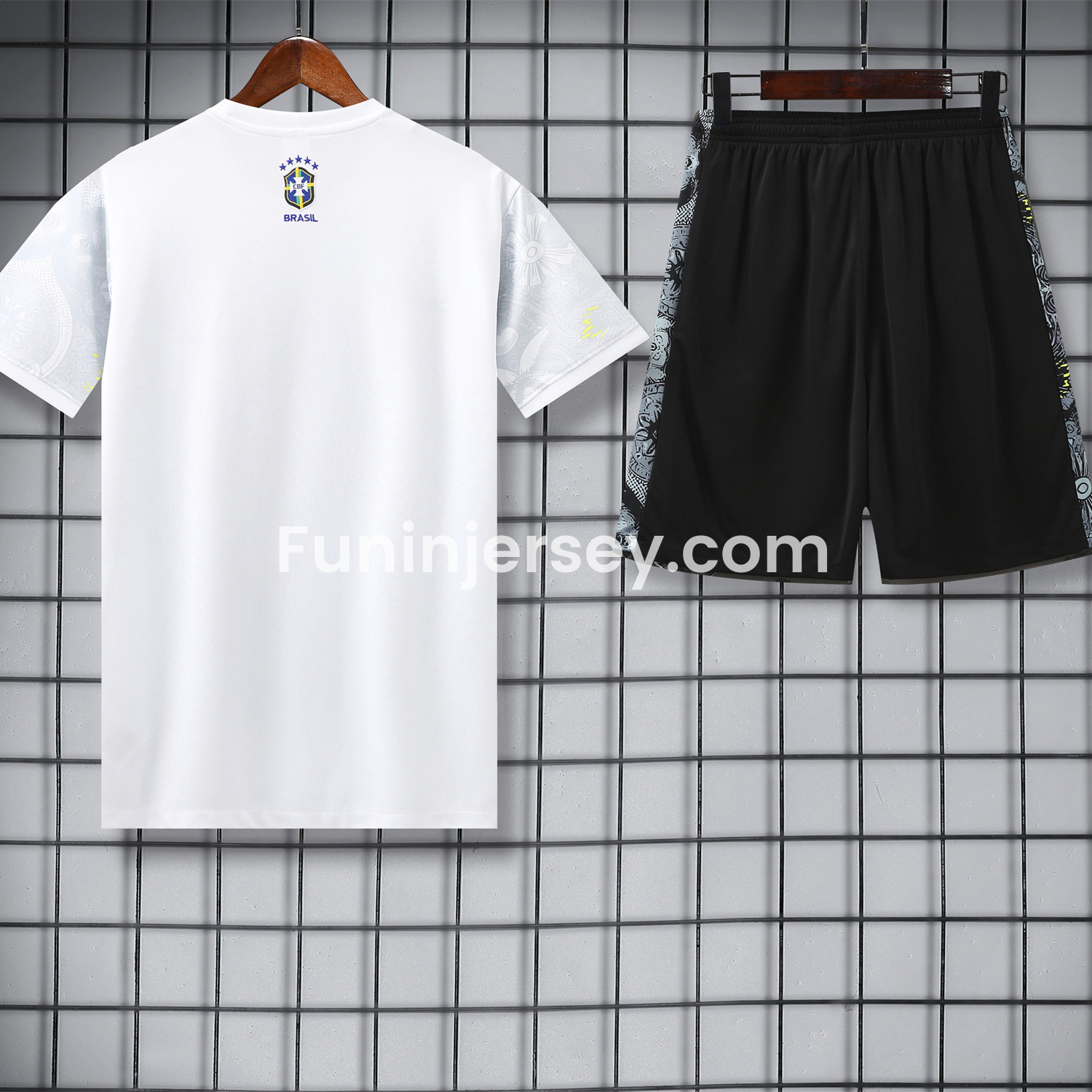 Funinjersey-Brazil 25-26 White Jesus Statue Short-Sleeve Training Set - White Top & Black Shorts