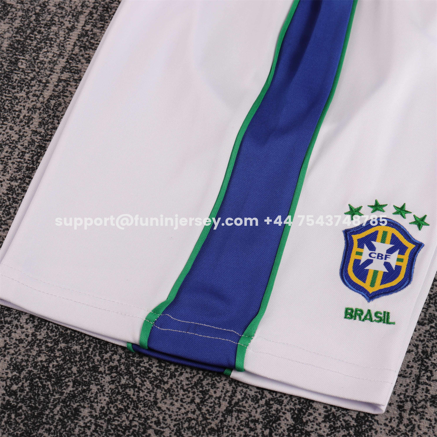 Funinjersey-Retro Brazil 1998 Away Kids Kit