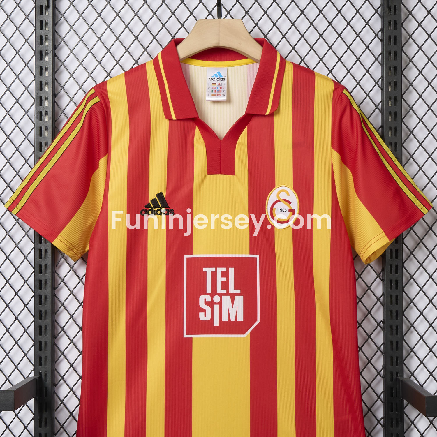 Funinjersey-Retro Galatasaray 2000-01 Home Jersey