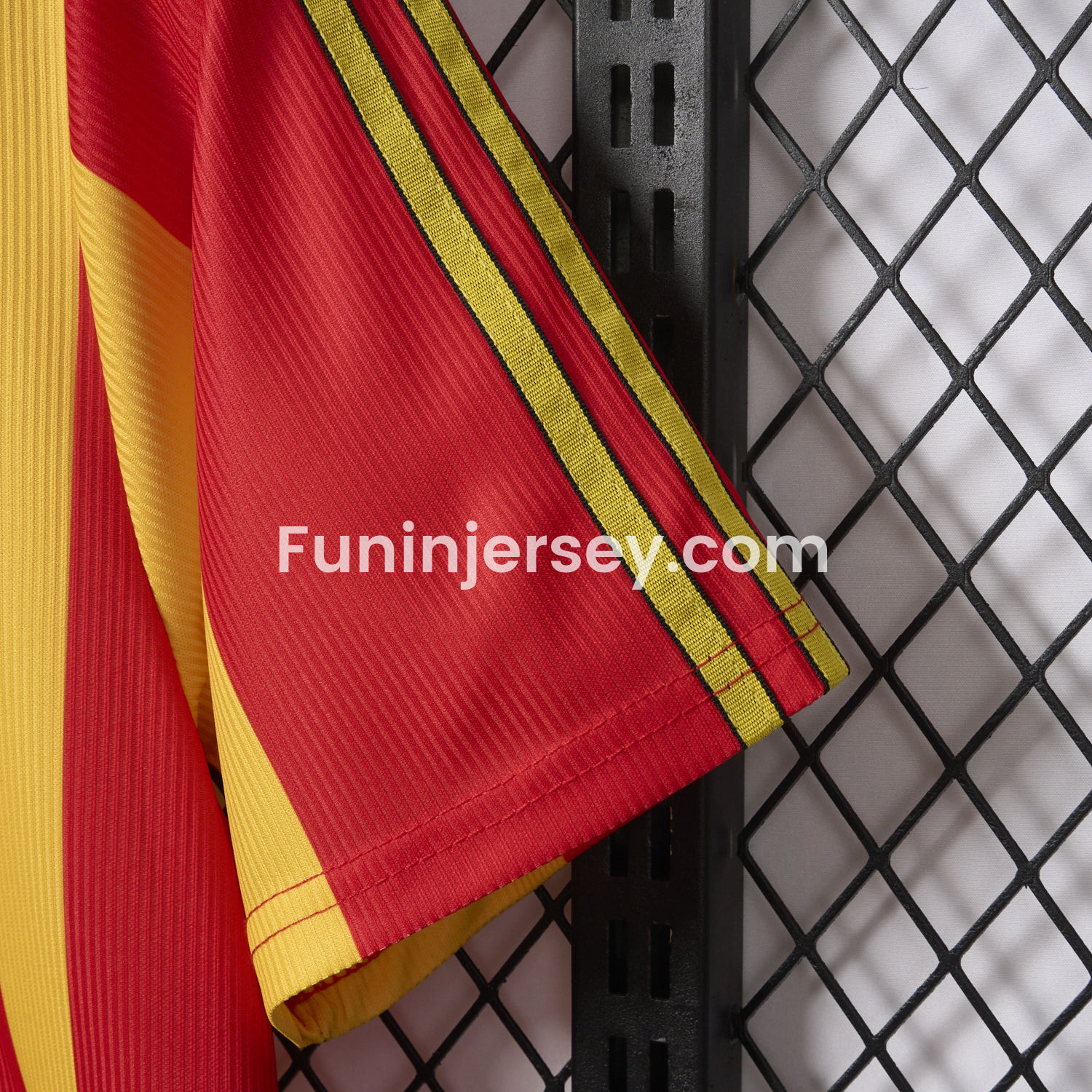 Funinjersey-Retro Galatasaray 2000-01 Home Jersey