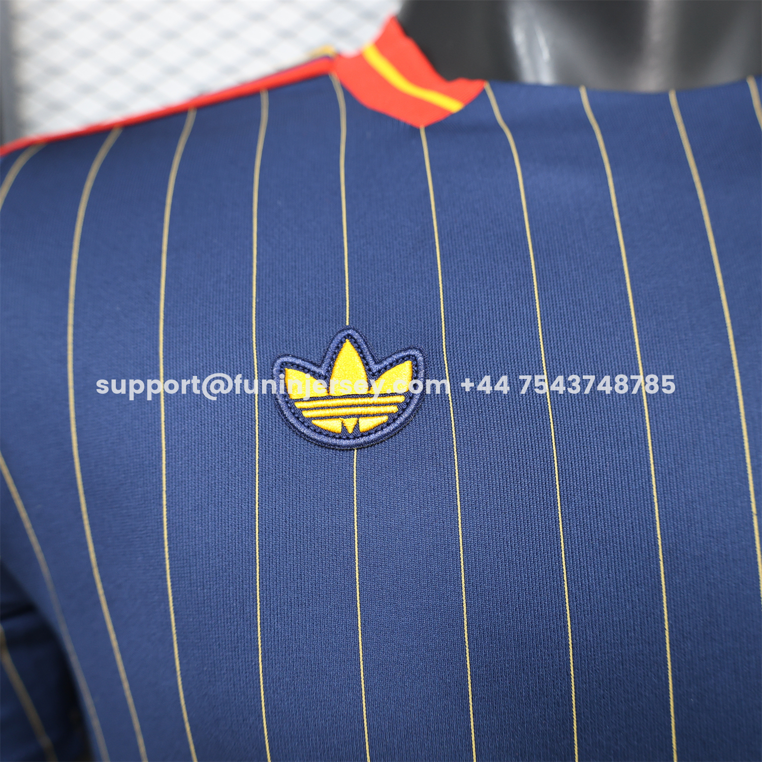 Funinjersey-Spain 2026 Terrace Icon Retro Casual Style Deep Blue Jersey - Player Version