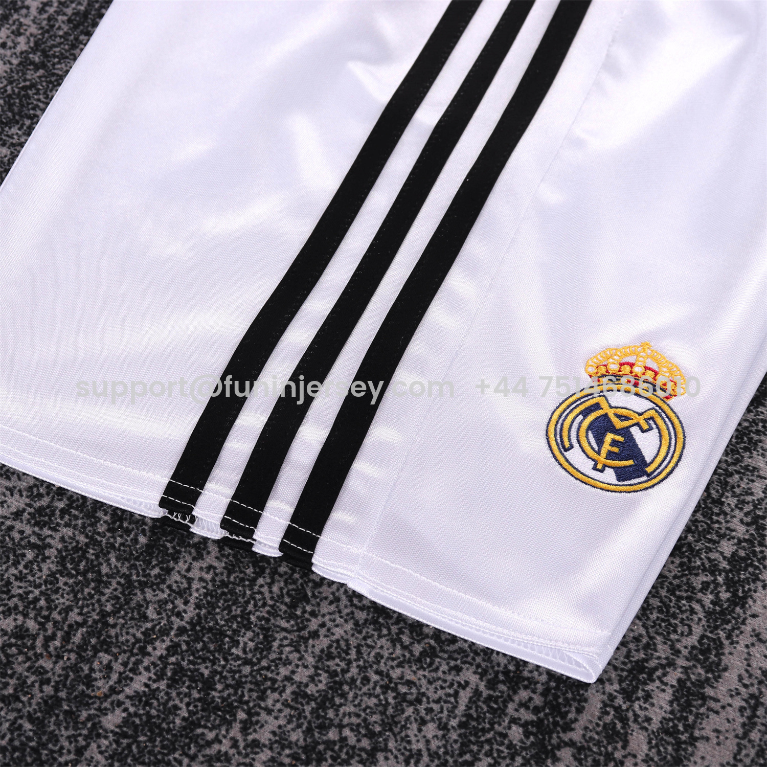 Funinjersey-Retro Real Madrid 04-05 Home Kids Kit