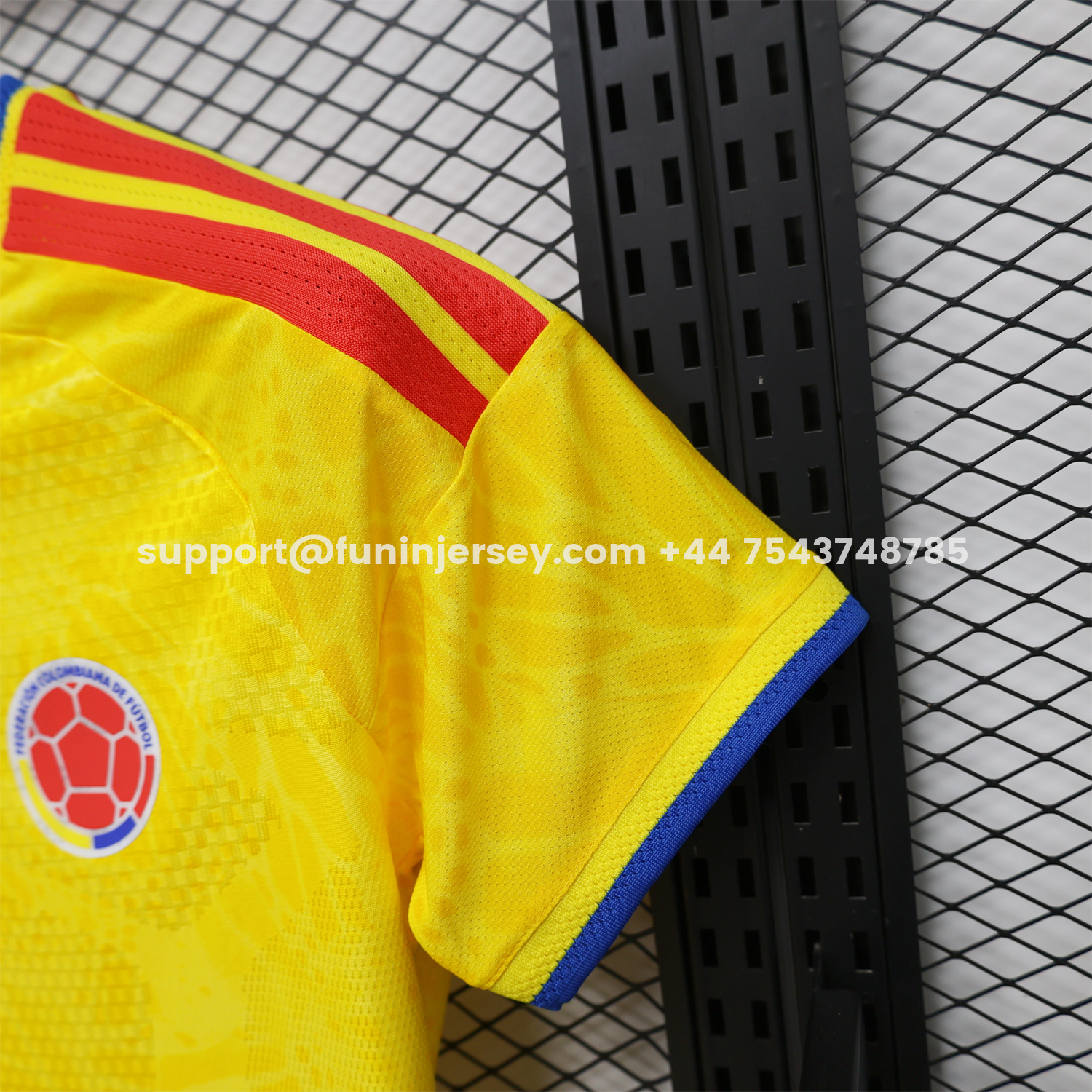 Funinjersey-Women's Colombia 2026 Home Cropped Jersey - Player Version