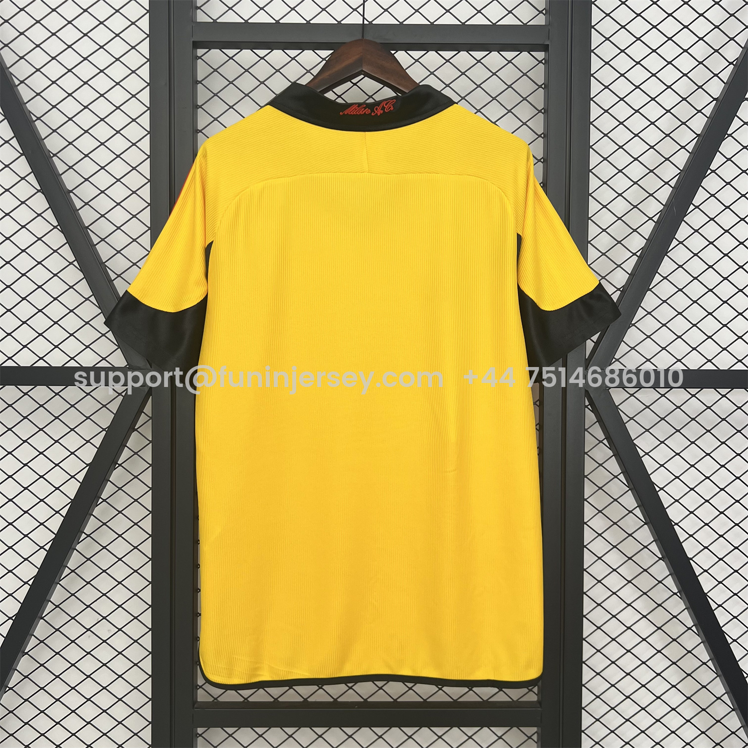 Funinjersey-Retro AC Milan 1999-00 Fourth Jersey