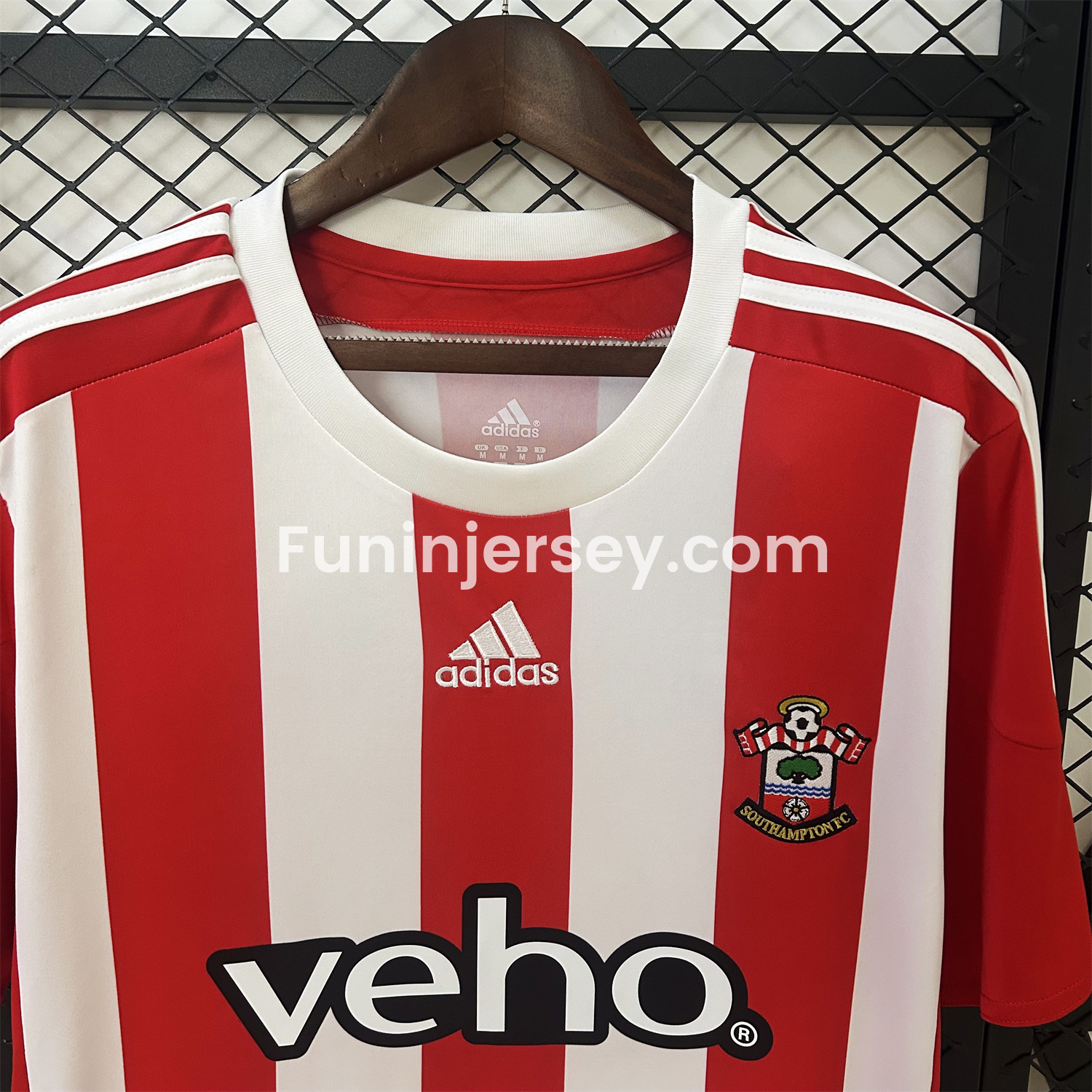 Funinjersey-Retro Southampton 2015-16 Home Jersey