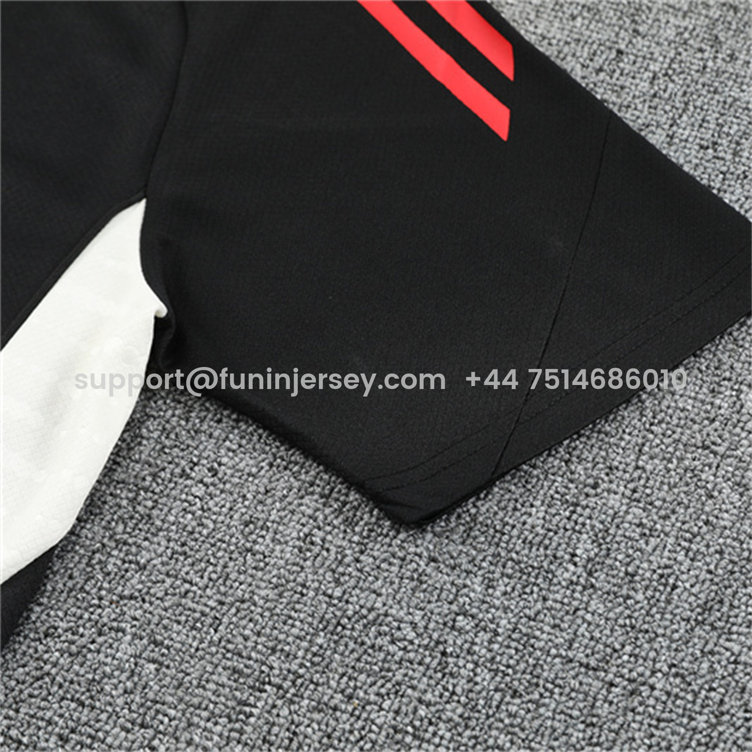 Funinjersey-Liver.pool 25-26 Kids Short-Sleeve Training Set - Black Top & Black Shorts