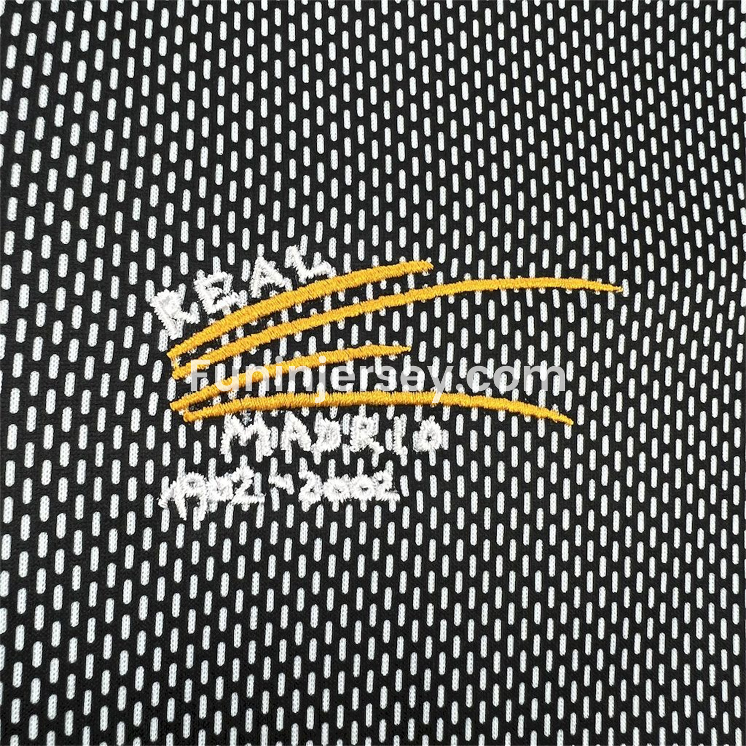 Funinjersey-Retro Real Madrid 2002-03 Grey Goalkeeper Jersey