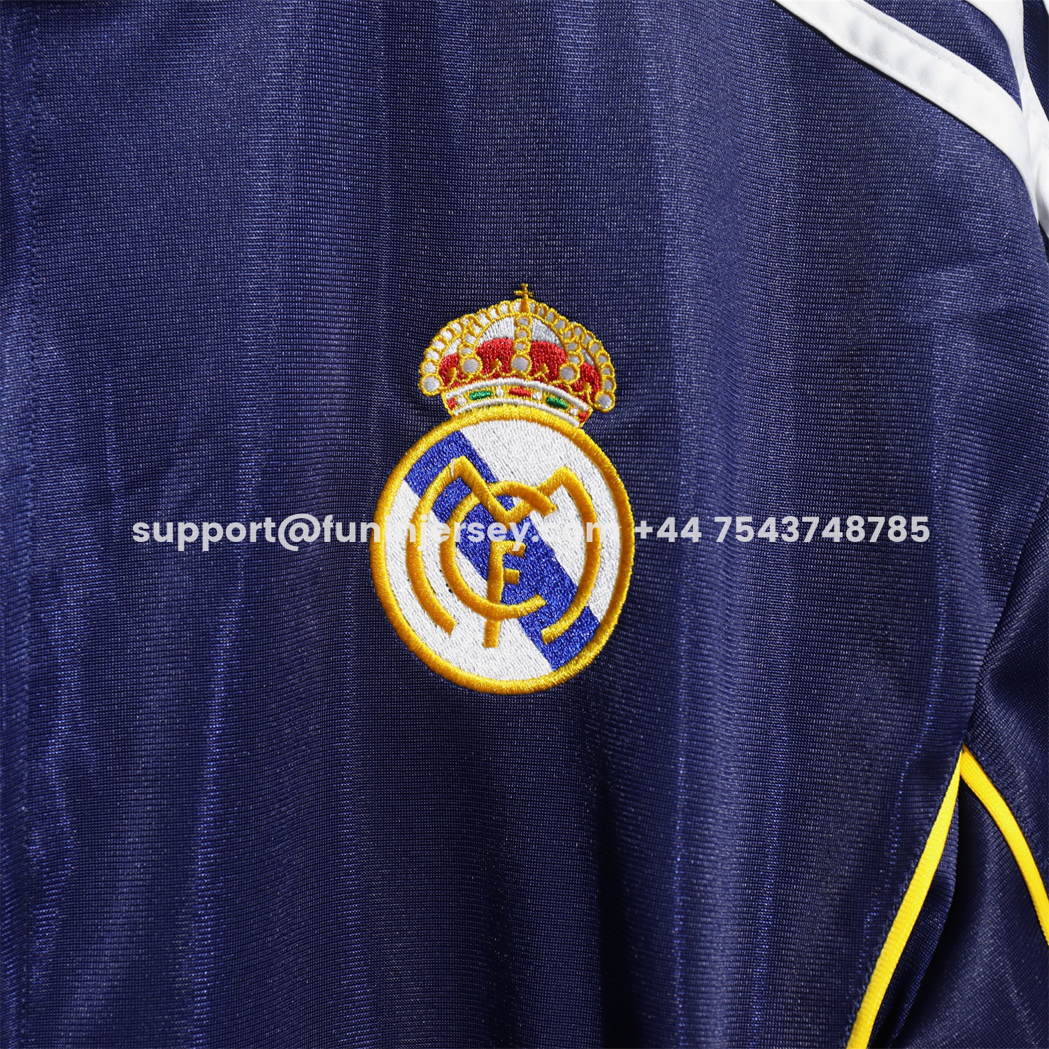 Funinjersey-Real Madrid 25-26 Pure Color Yellow Lines Training Set - Dark Blue Top and Dark Blue Pants