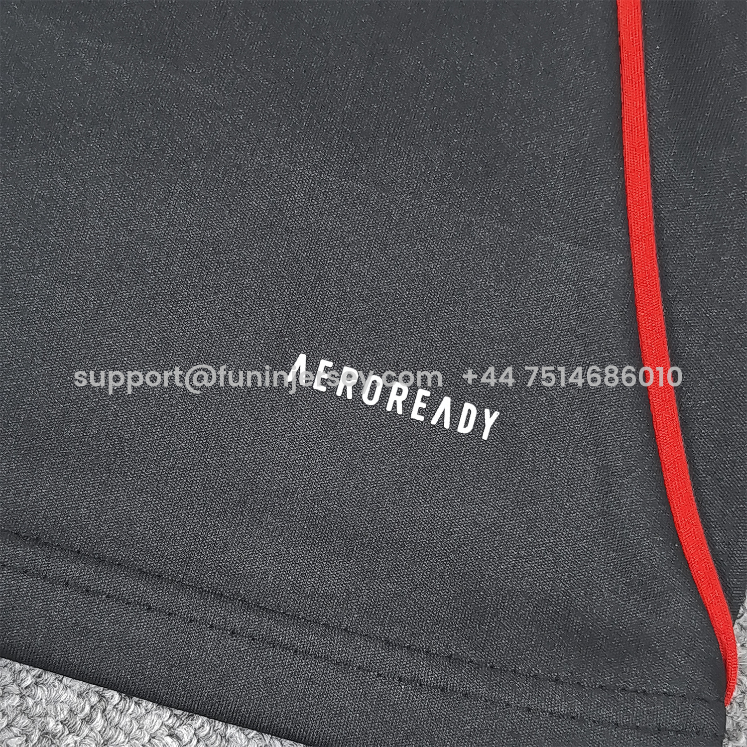 Funinjersey-Liver.pool 25-26 Black Gold Special Jersey with Red Lines - Fans Version