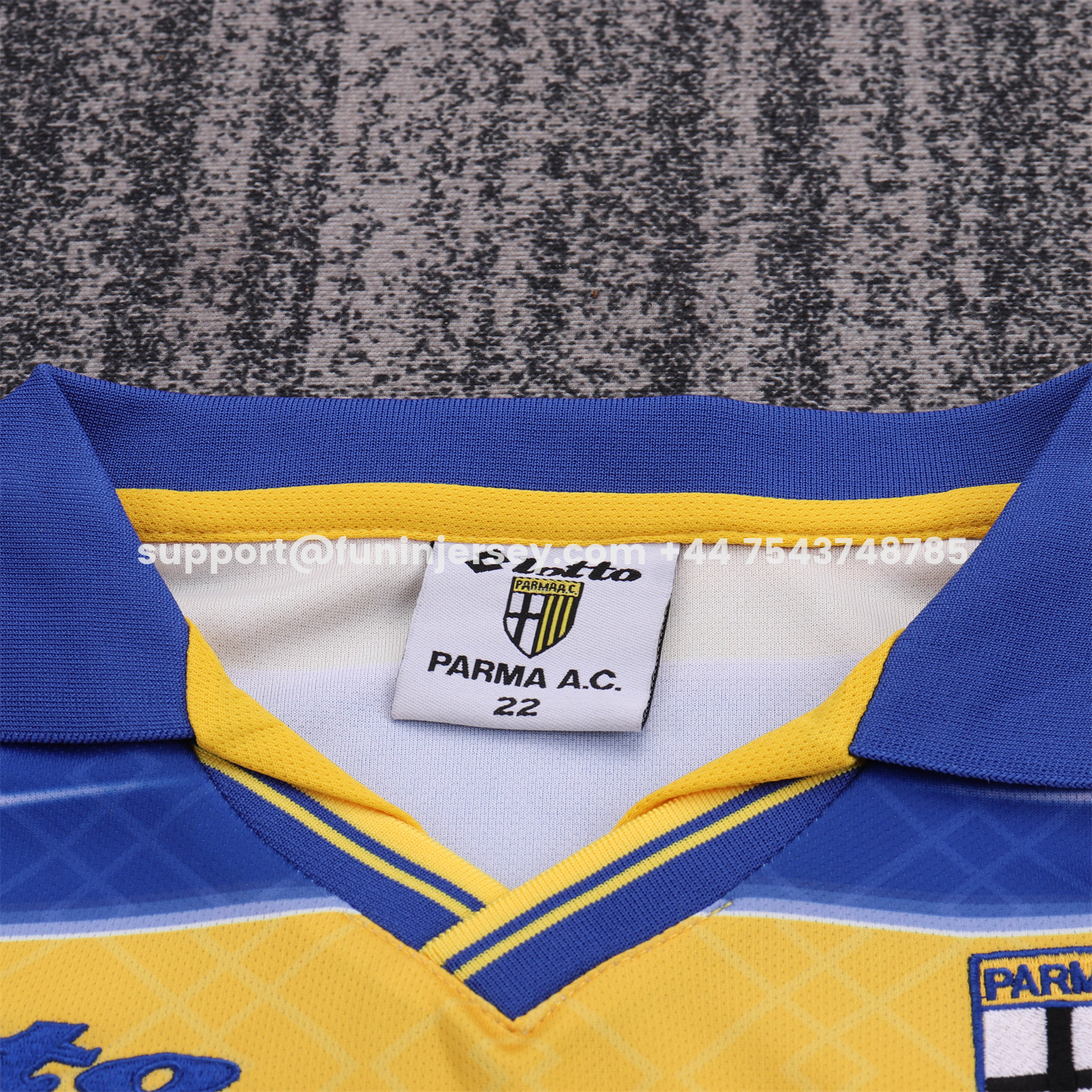 Funinjersey-Retro Parma 1998-99 Home Kids Kit
