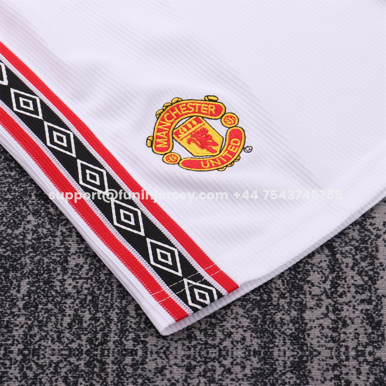 Funinjersey-Retro Manchester United 1998-99 White Special Kids Kit