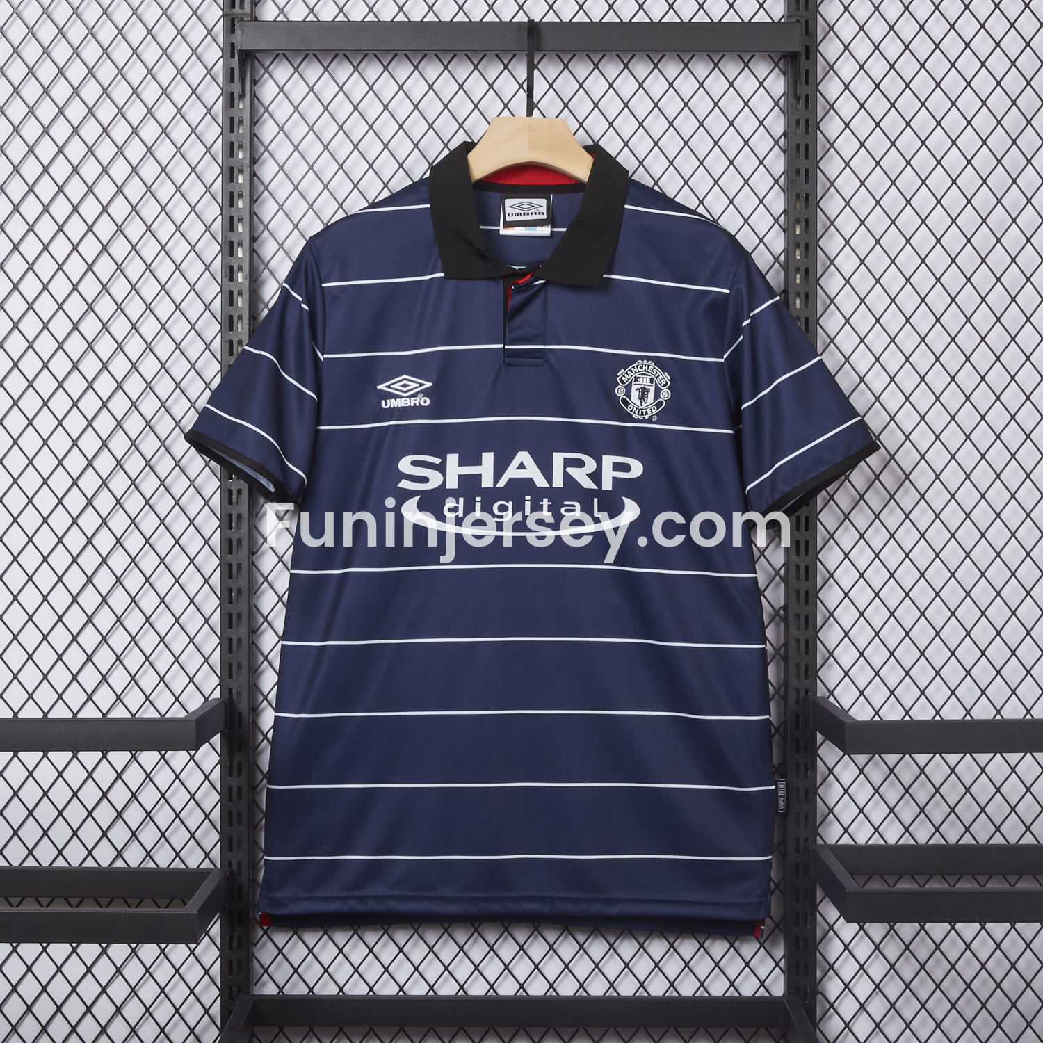 Funinjersey-Retro Manchester United 1999-00 Third Jersey