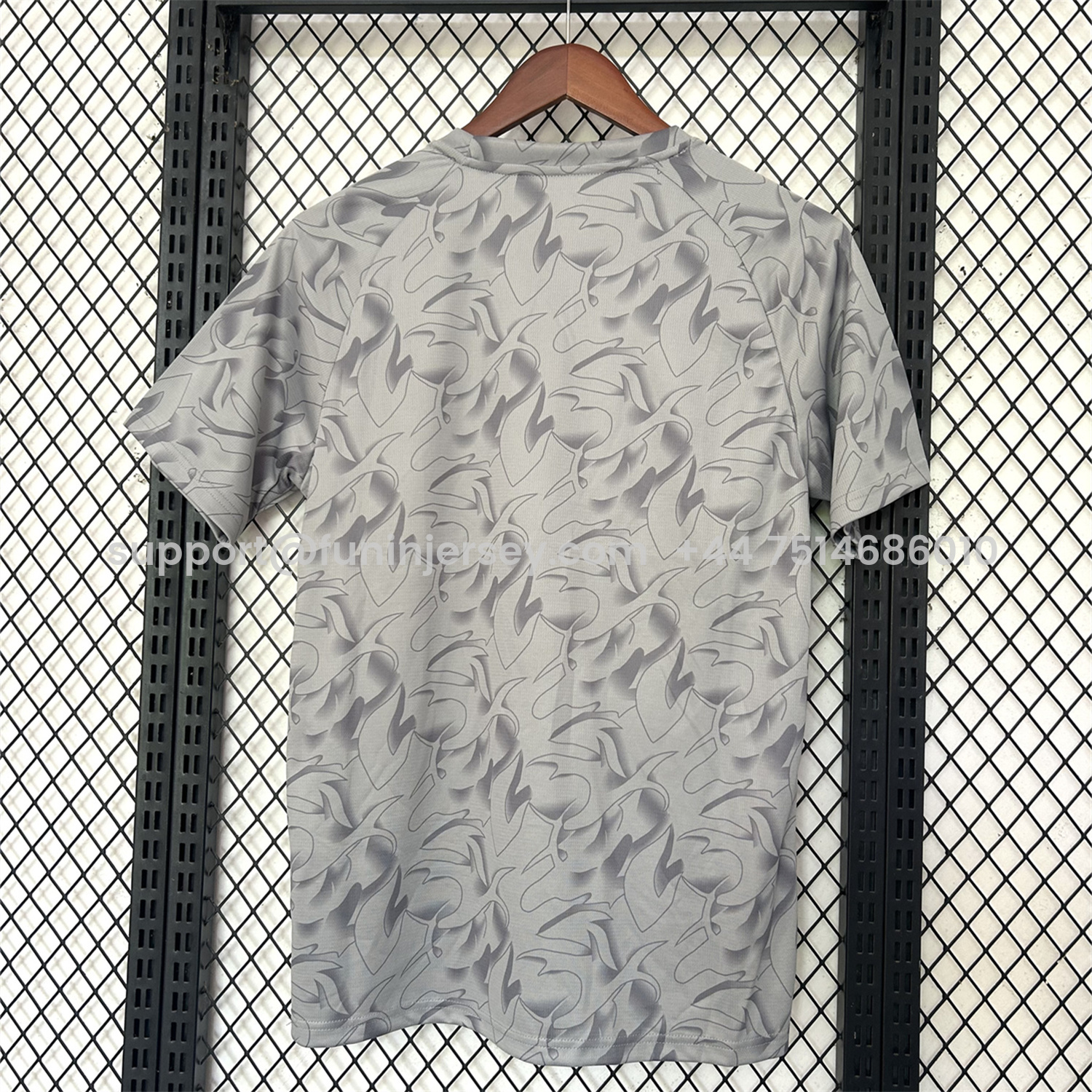 Funinjersey-AC Milan 25-26 Grey Pre-Match Training Jersey - Fans Version