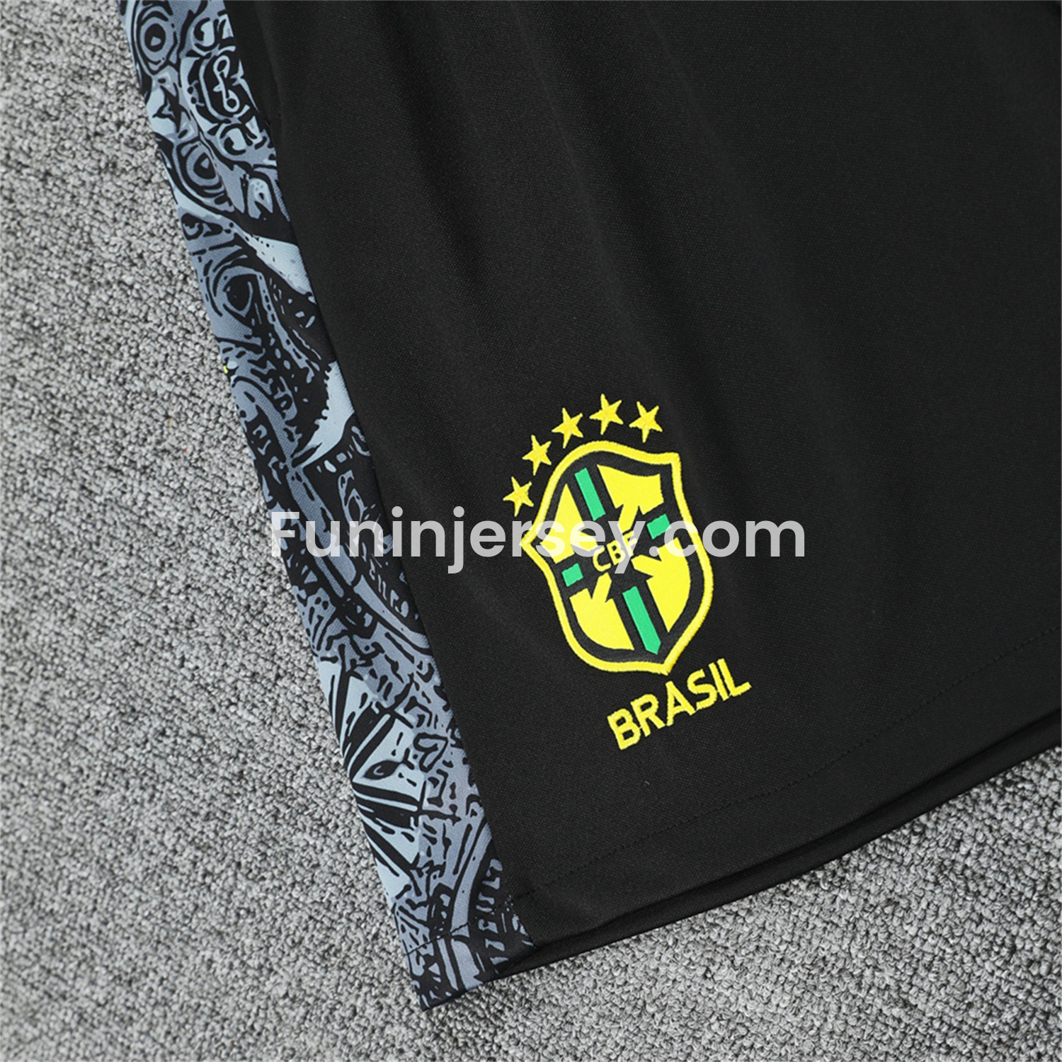 Funinjersey-Brazil 25-26 White Jesus Statue Vest Training Set - White Vest & Black Shorts