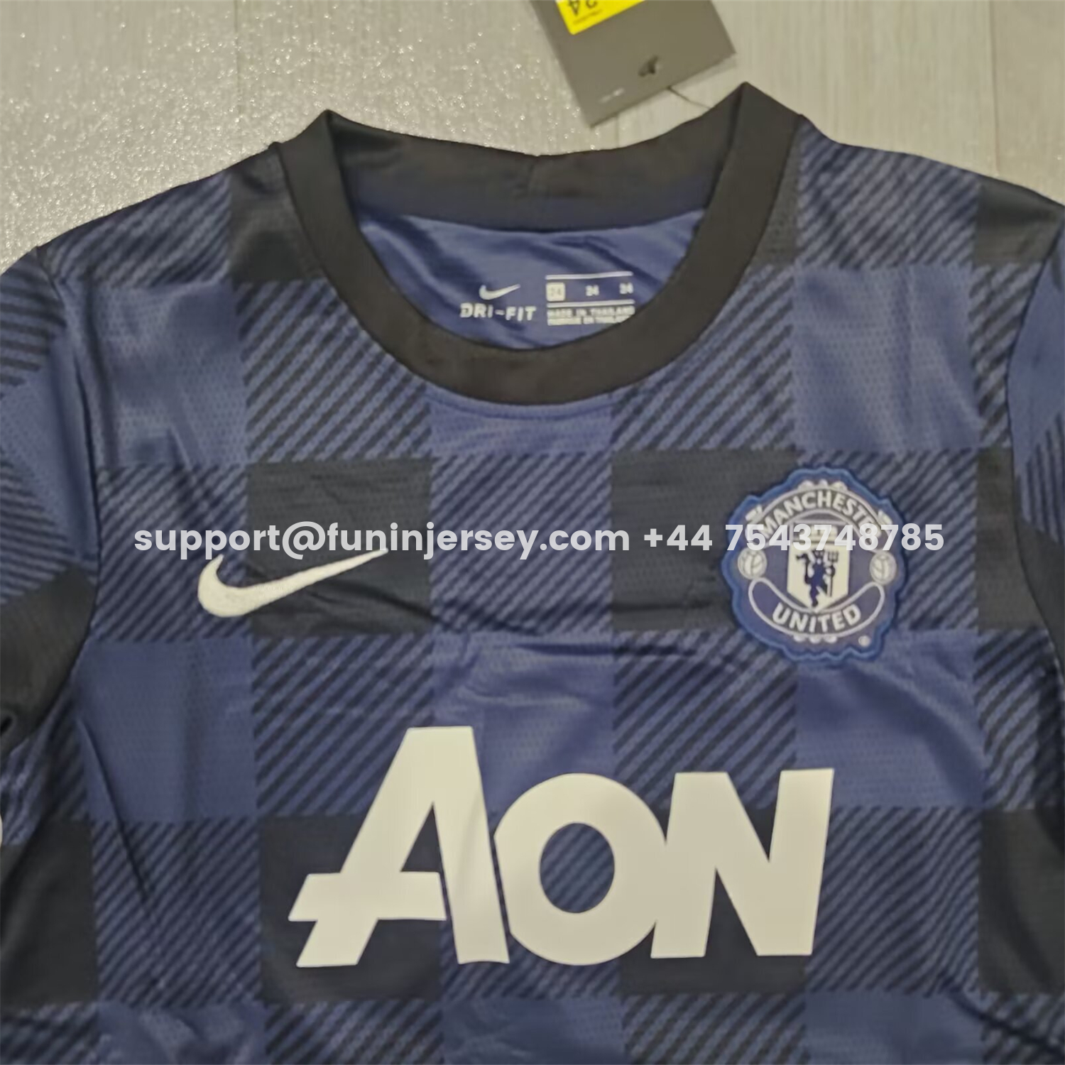 Funinjersey-Retro Manchester United 2013-14 Away Kids Kit