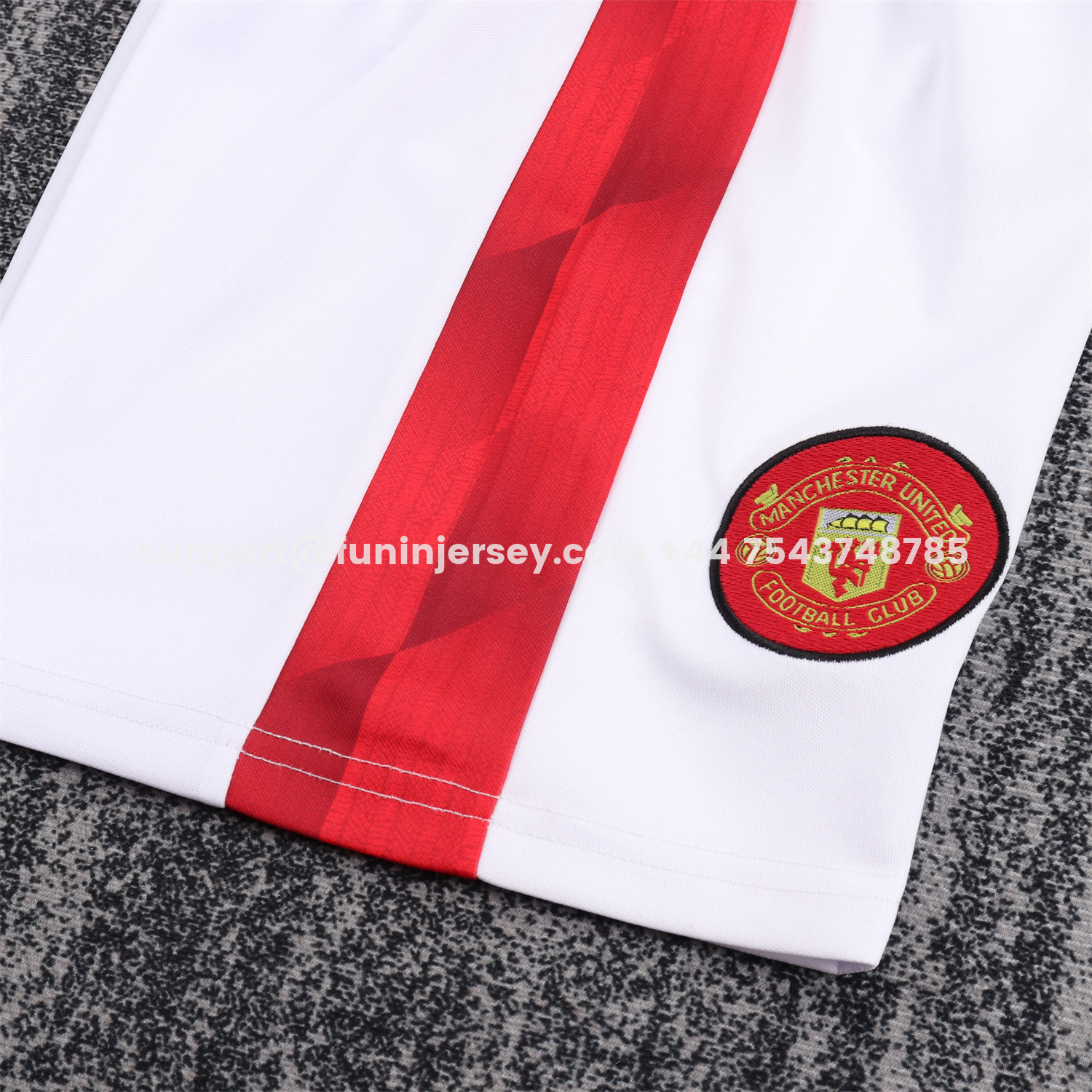 Funinjersey-Retro Manchester United 1996-97 Home Kids Kit