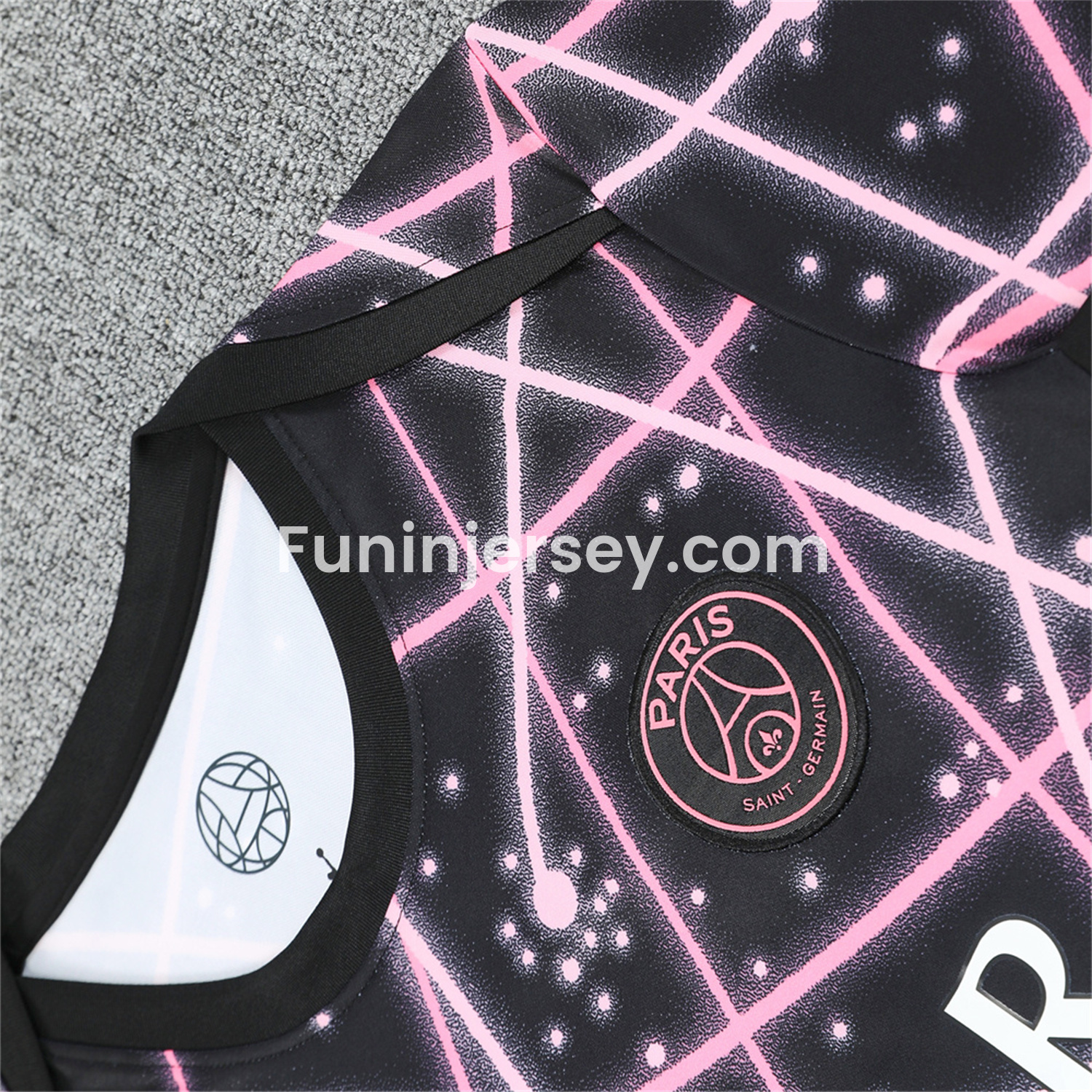 Funinjersey-Paris Saint-Germain PSG 25-26 Short-Sleeve Training Set - Pink Fluorescent Rays Black Top & Black Shorts