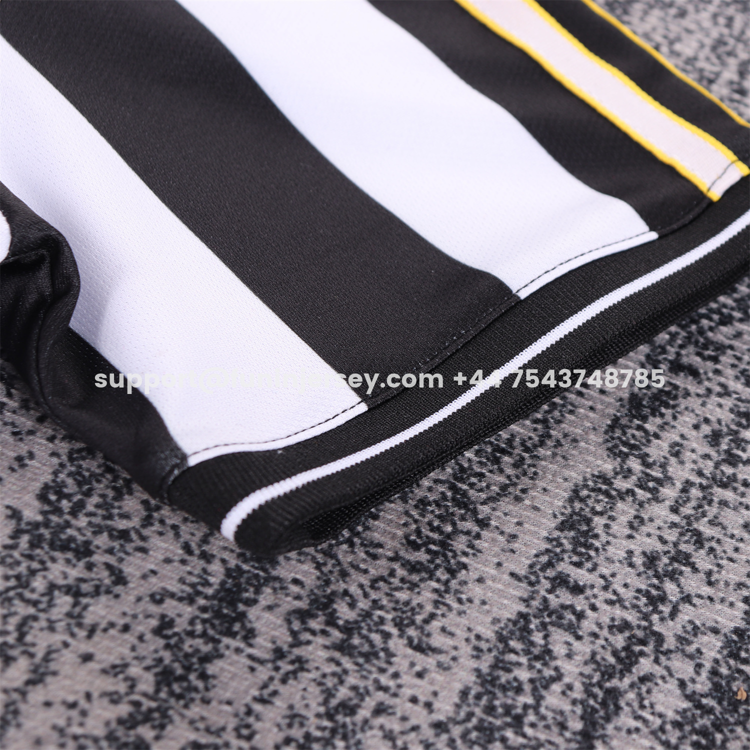 Funinjersey-Retro Newcastle United 1997-99 Home Kids Kit