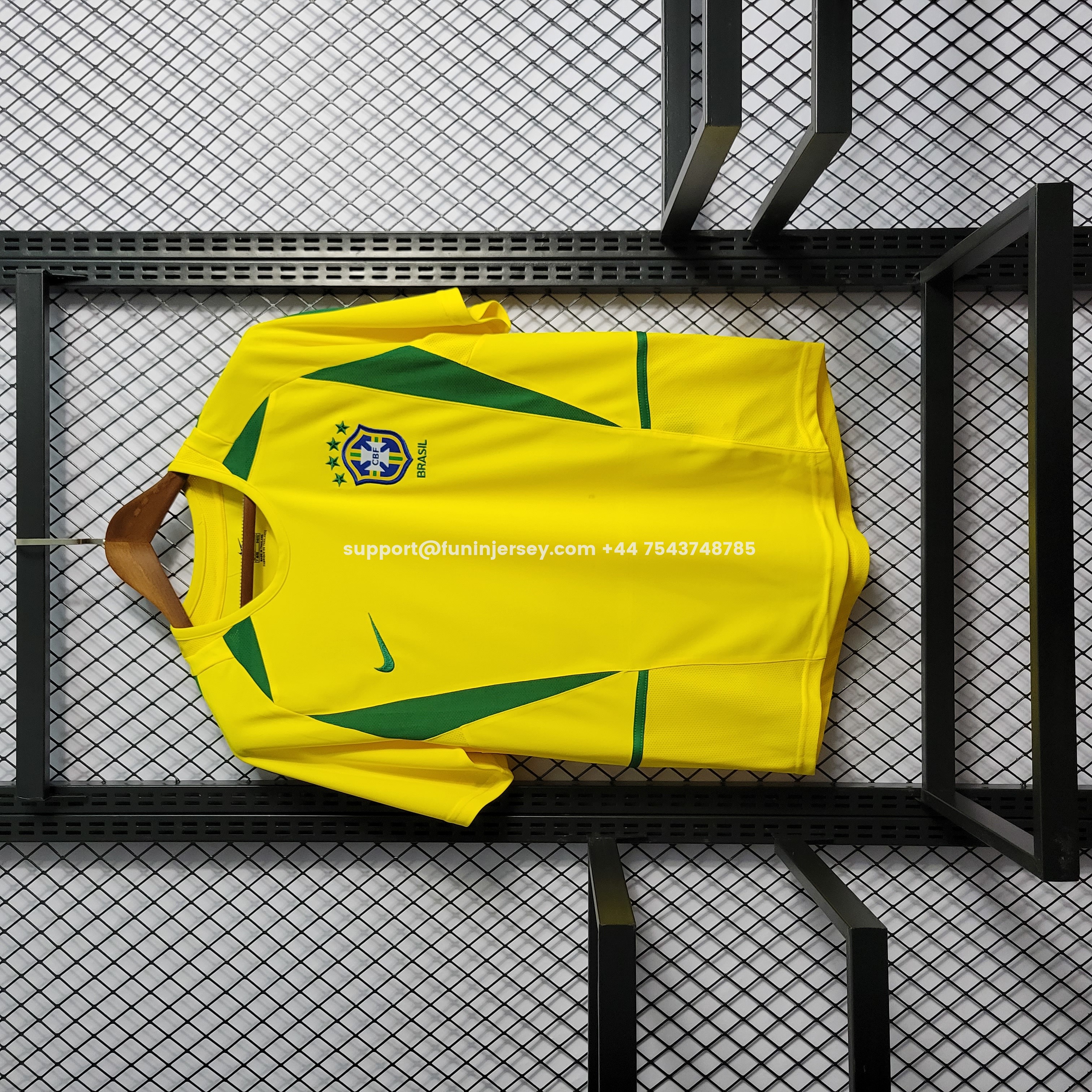 Funinjersey-Retro Brazil 2002 Home Stadium Jersey