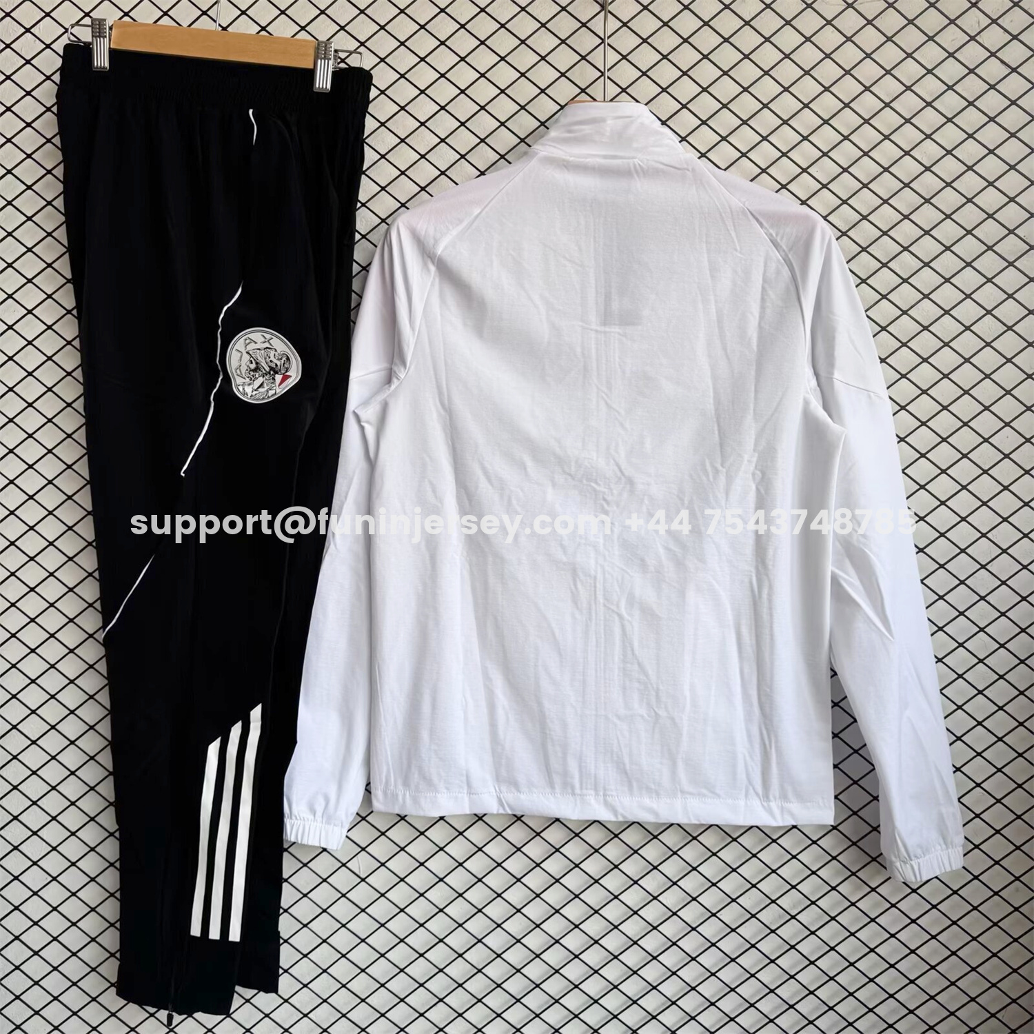 Funinjersey-Ajax 25-26 Windbreaker Training Set - White Top and Black Pants
