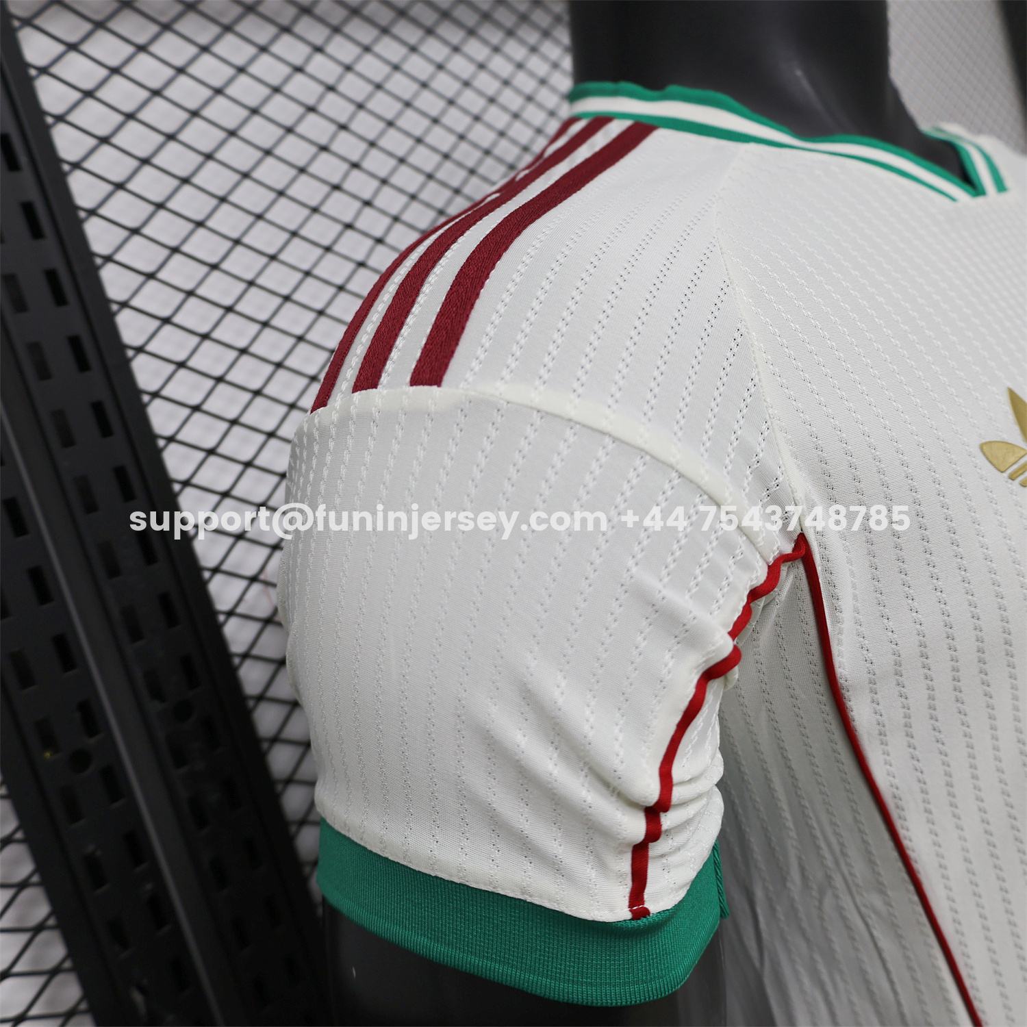 Funinjersey-Liver.pool 25-26 Gold Lines Retro Casual Style White Jersey - Player Version