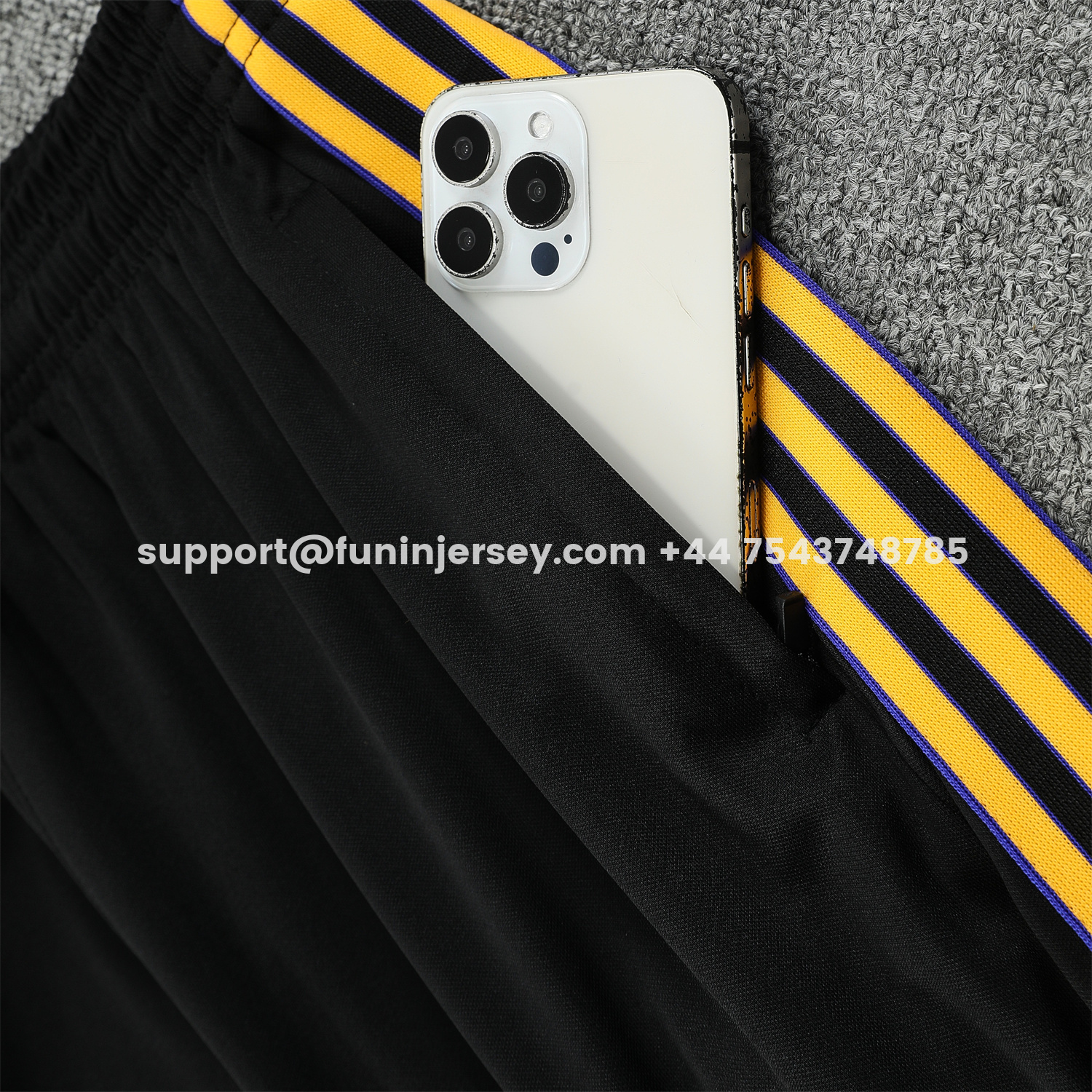 Funinjersey-Manchester United 25-26 Vest Training Set - Black Top & Black Shorts