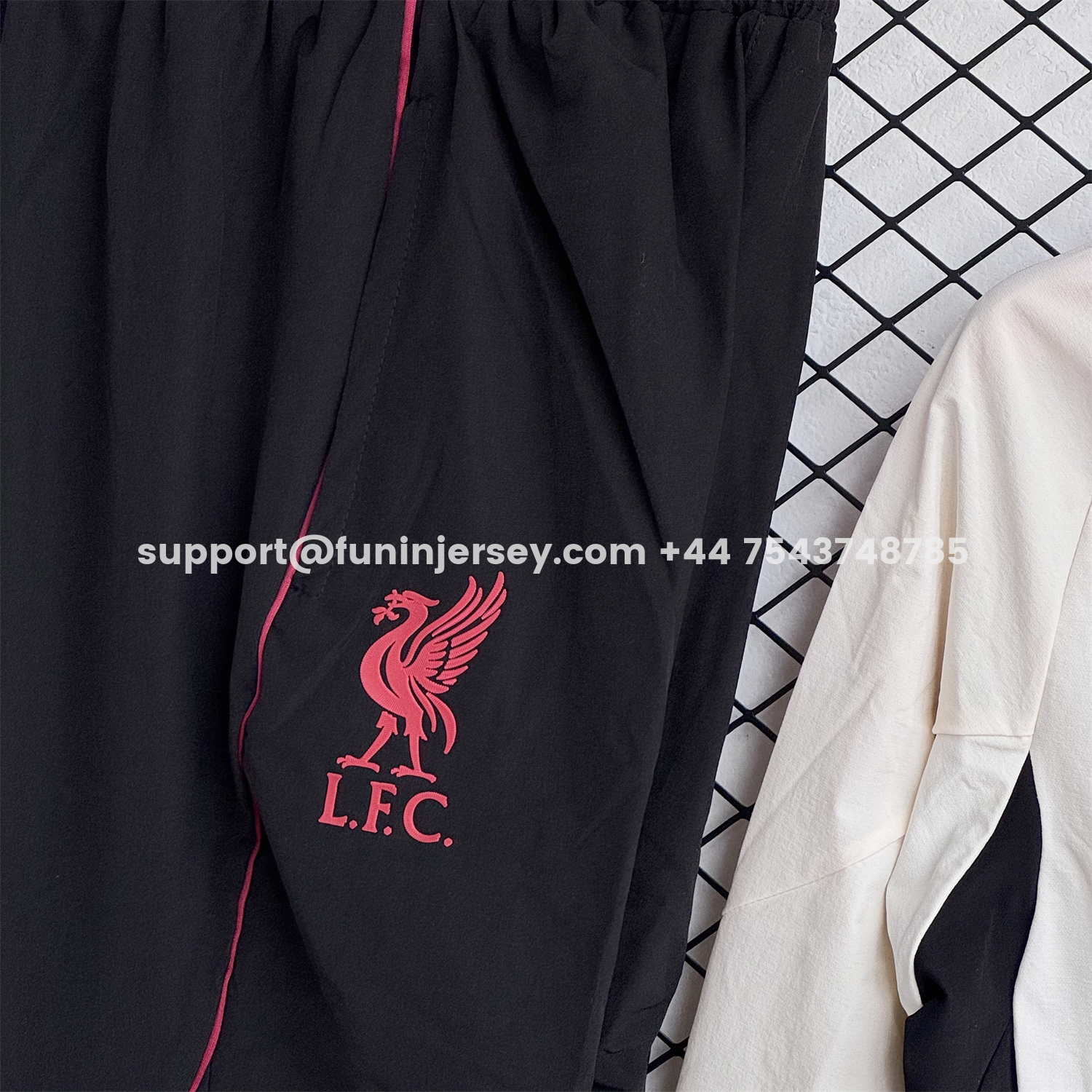 Funinjersey-Liver.pool 25-26 Hooded Windbreaker Training Set - Cream Top & Black Pants